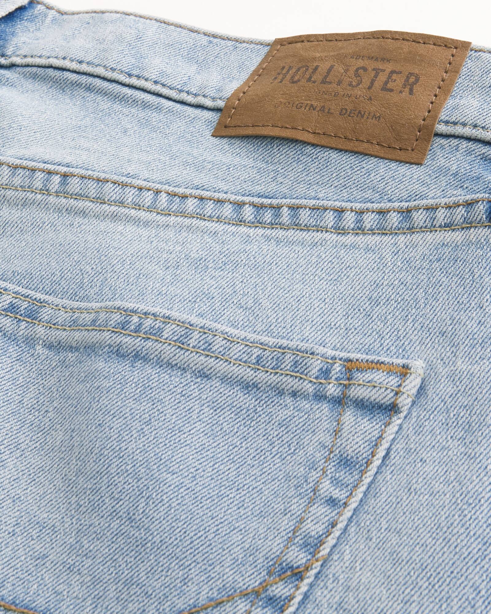 Loose Carpenter Jeans