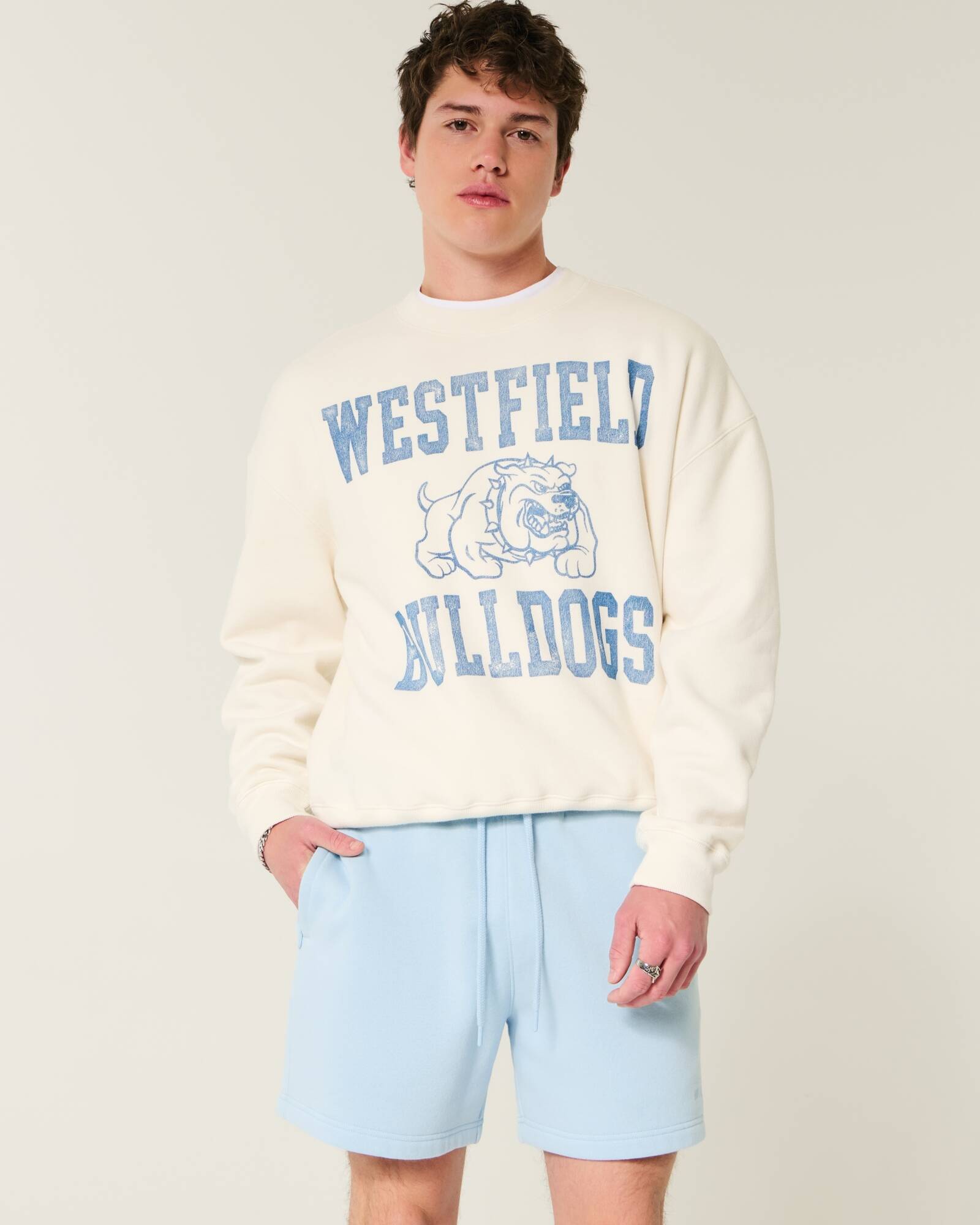Mid-Thigh Camo Loose Fleece Shorts
