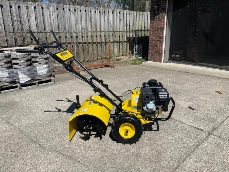 19-inch 212cc four-stroke tiller with self-propelled agricultural tires