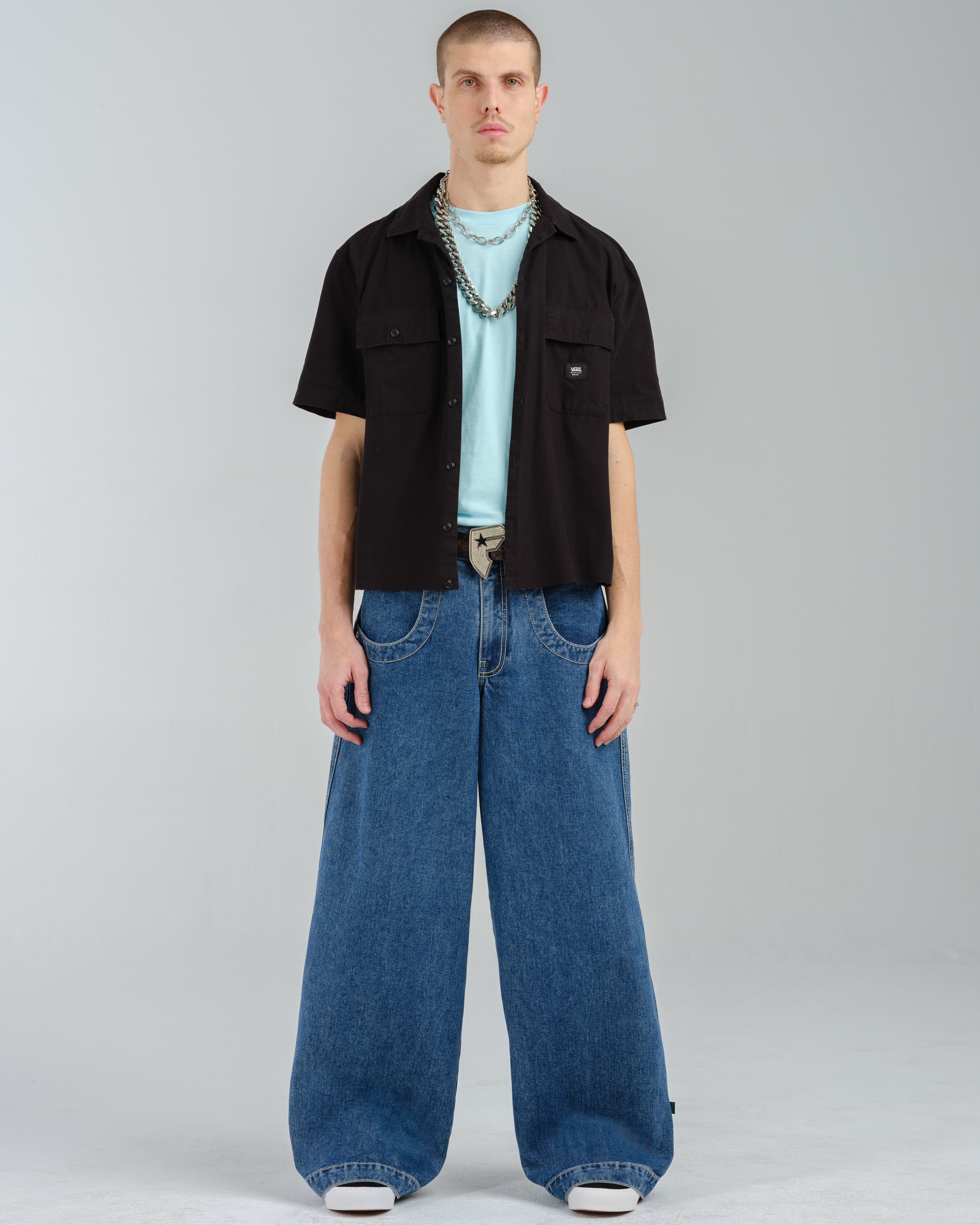 Artistical Uprising. 26