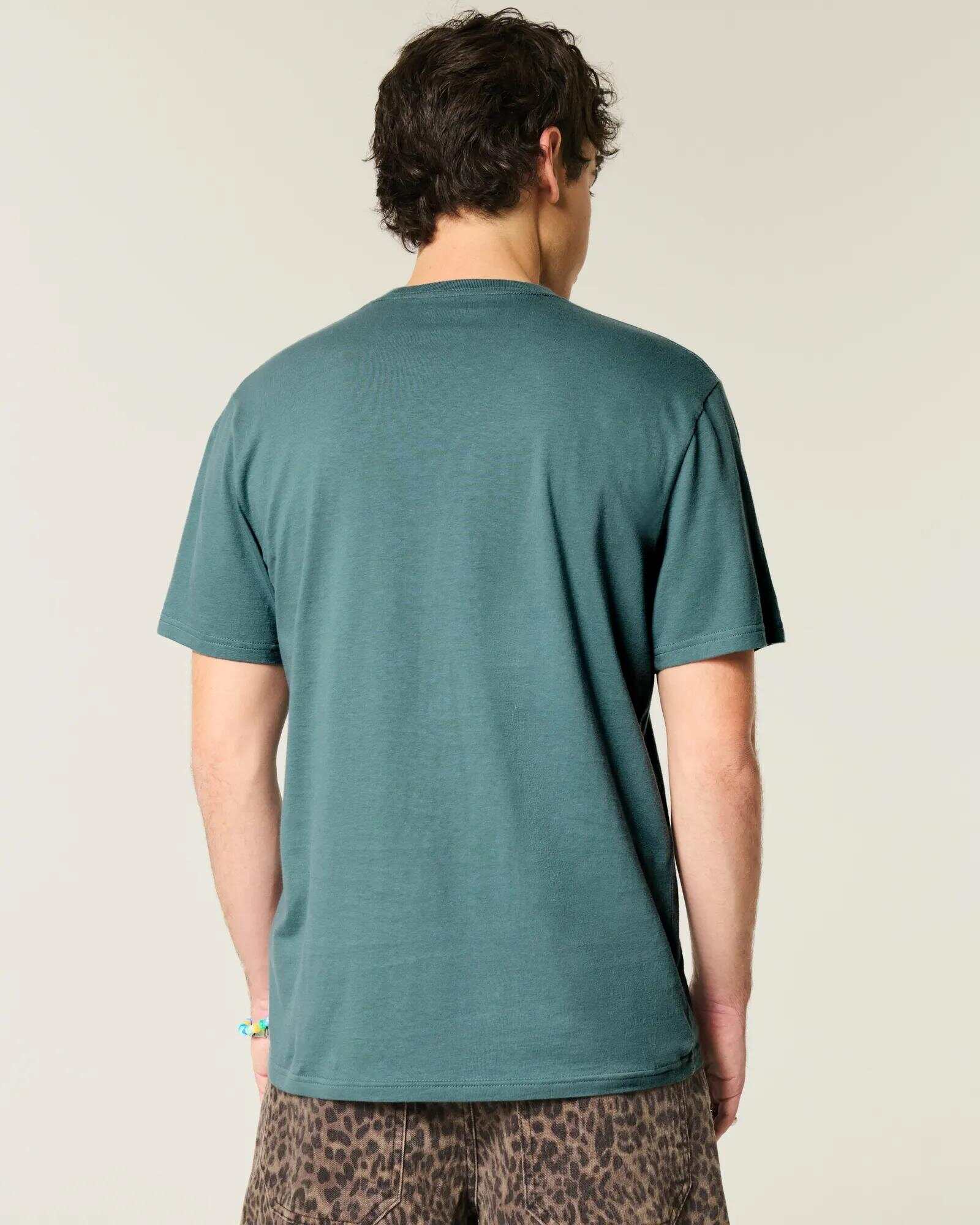 Classic Fit T-Shirt