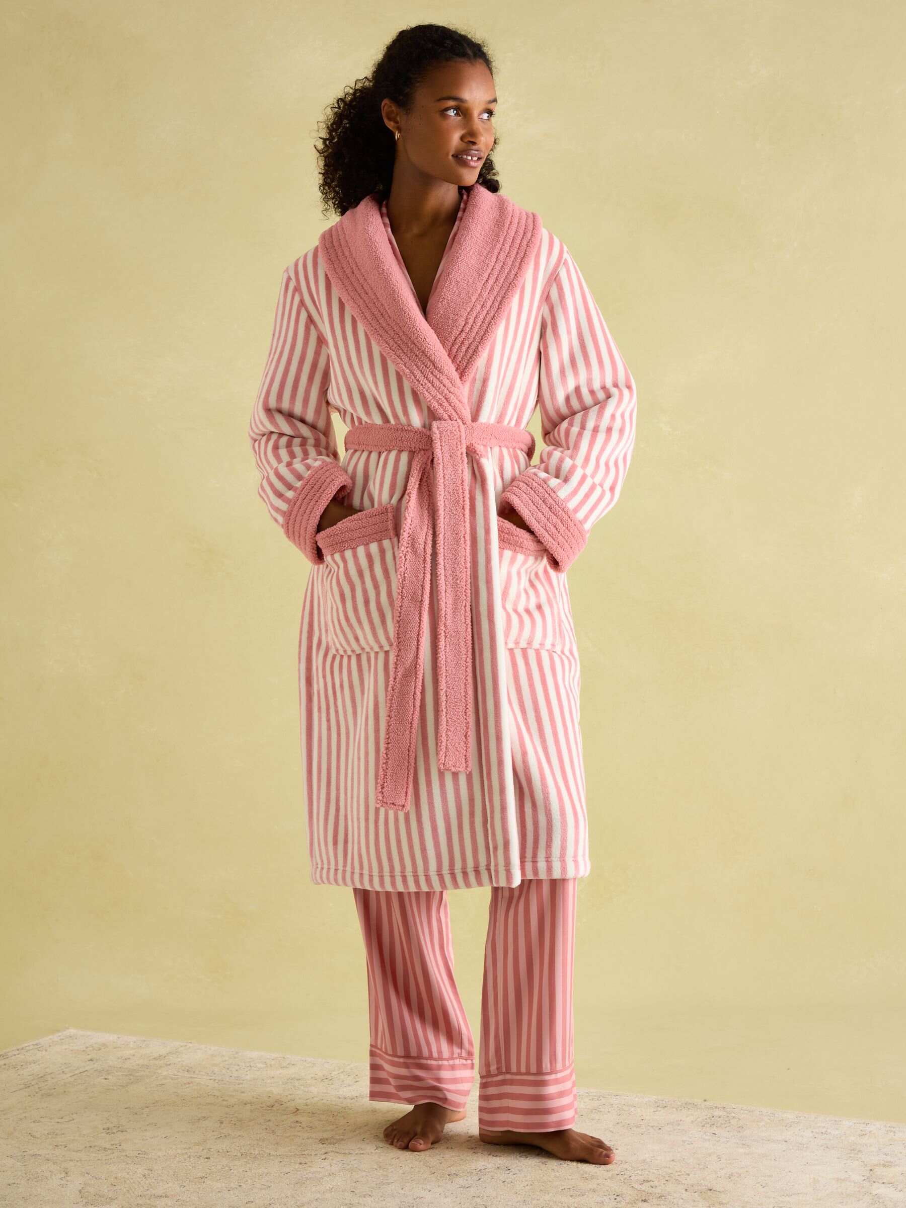 Matilda Pink & White Fleece Lined Dressing Gown
