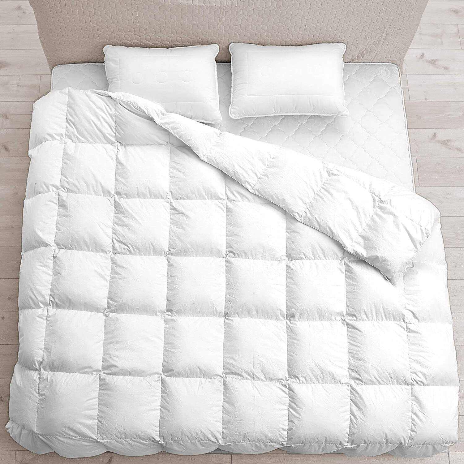 Premium Quality Heavy Quilted Comforter - Duvet Insert - Stand Alone Comforter - with Corner Tabs -Hypoallergenic -Plush Microfiber Fill