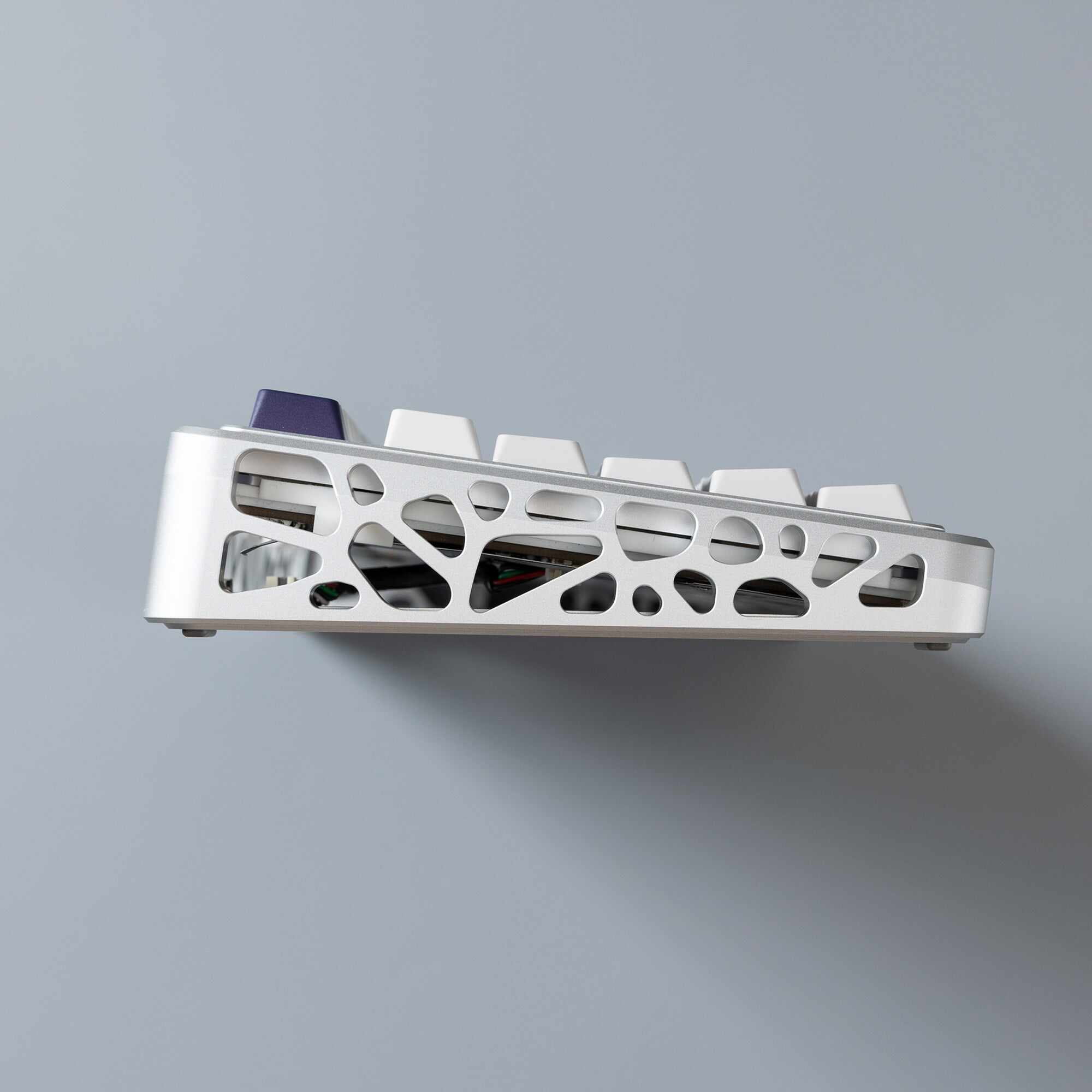 Ready To Use Holy80 Hotswap version with Lucy R2 keycaps