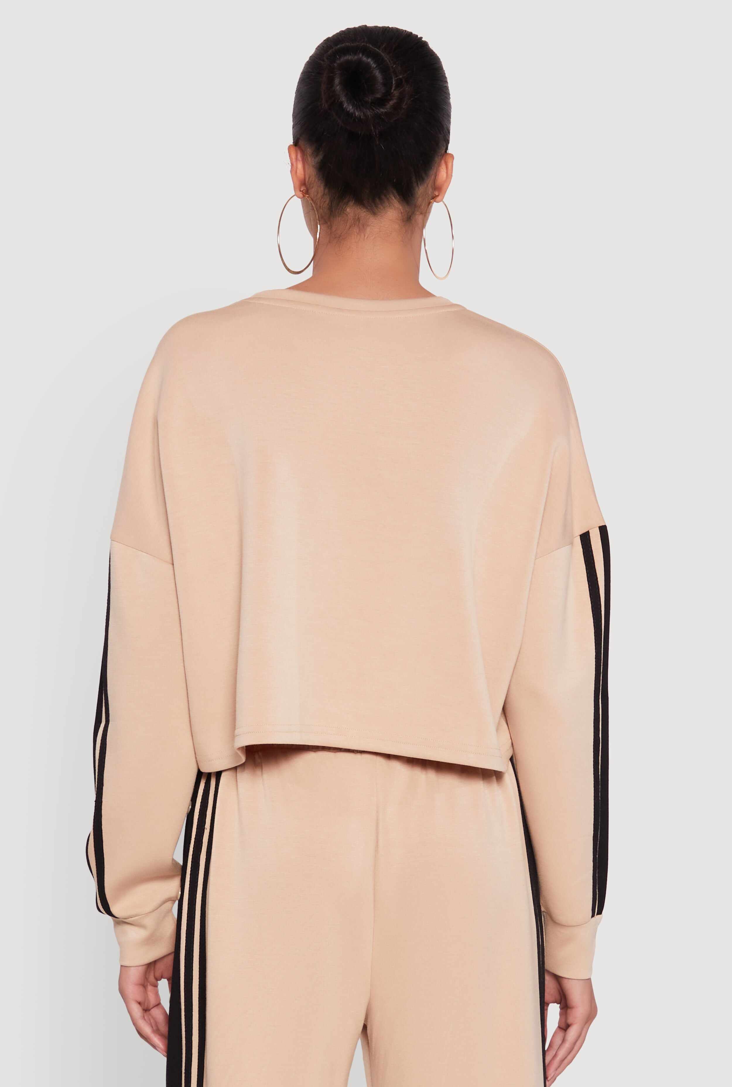 Contrast Trim Drop Shoulder Crop Top