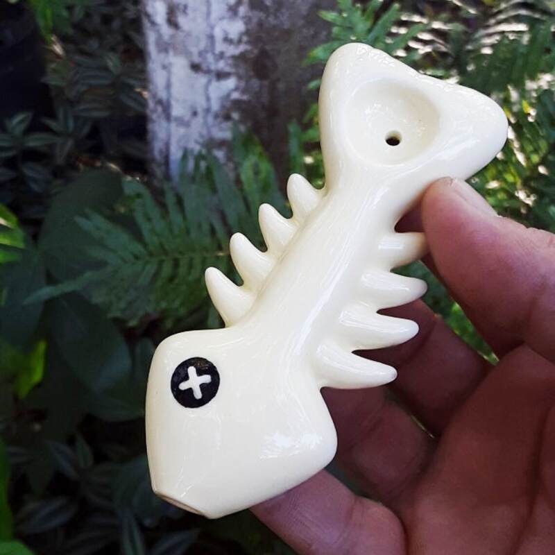 The Ceramic Fish Bone Pipe