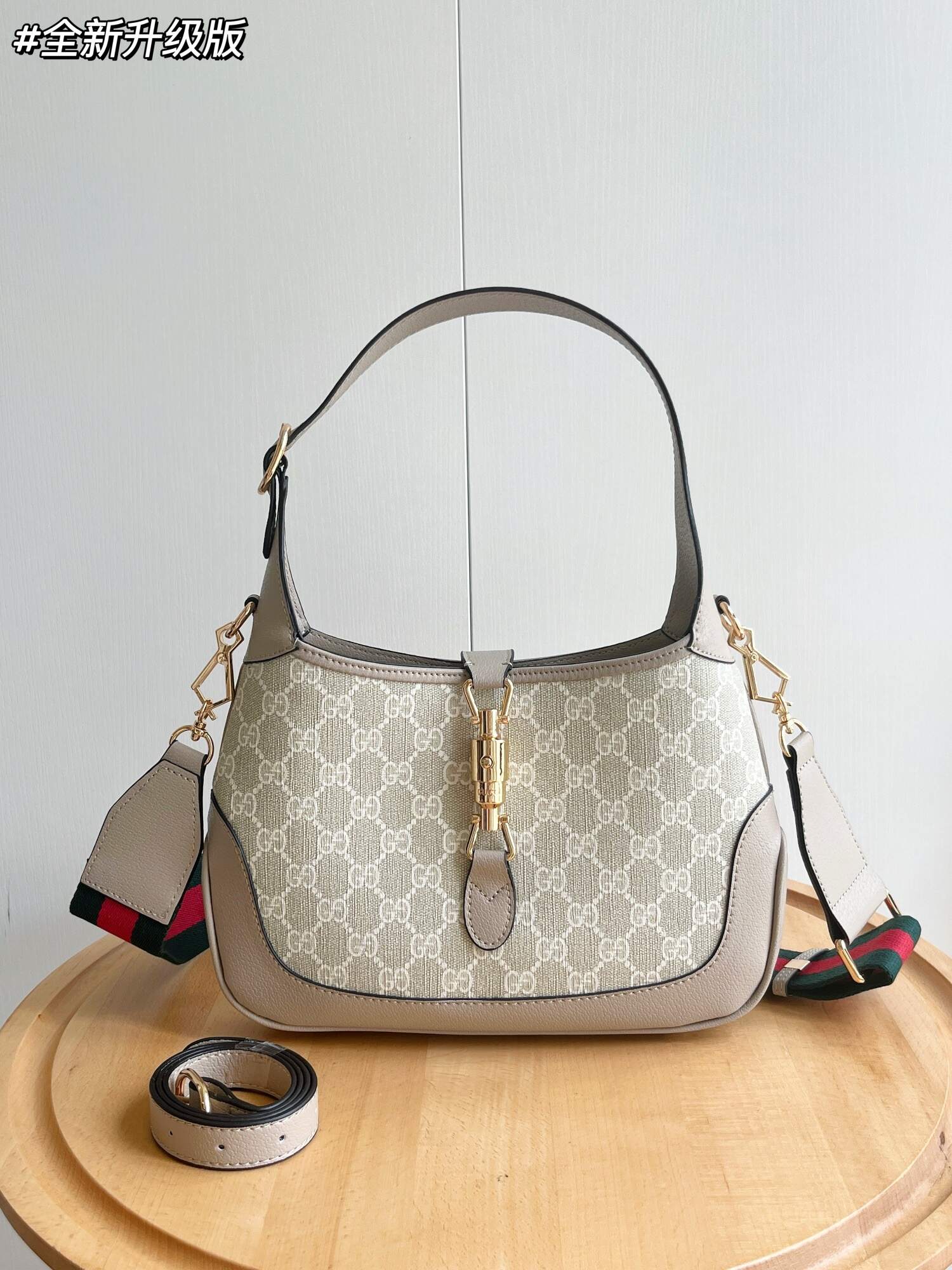 The Gucci Aria - Aria di Moda collection