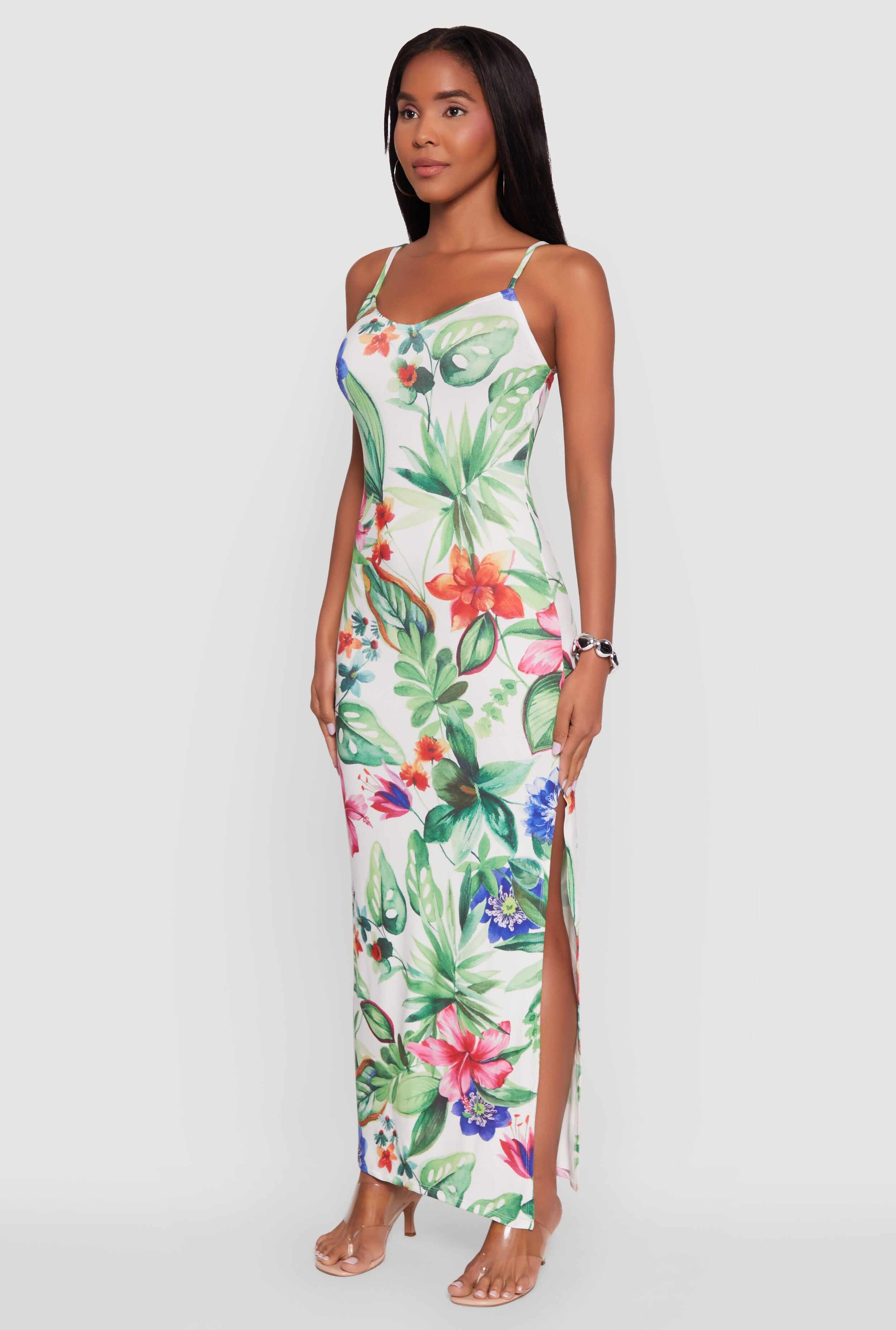Haute Monde Sleeveless Scoop Neck Floral Maxi Dress
