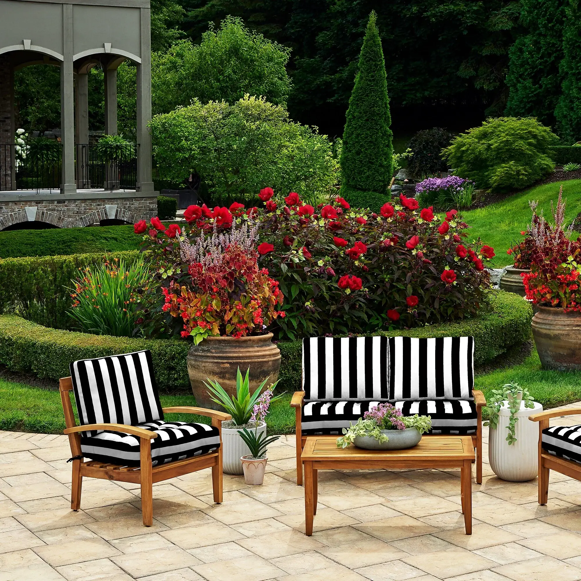 ARDEN Outdoor Plush Modern Tufted Blowfill Deep Seat Set, 24 x 24