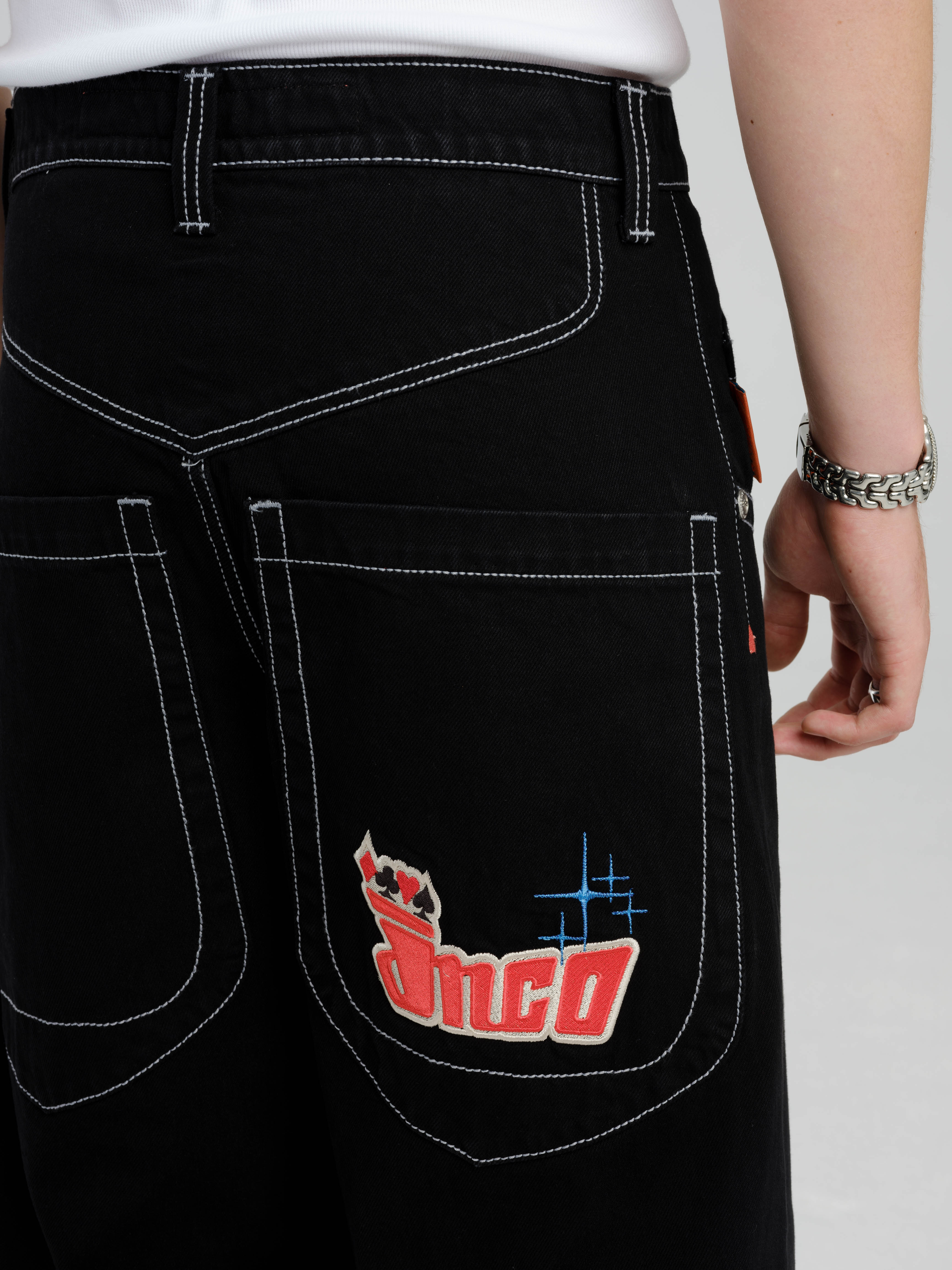 1169 Low Down Deck. 20