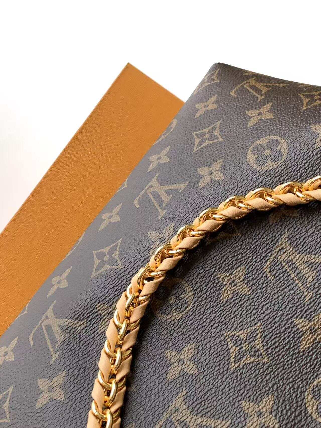 CH 2026 WOVEN CHAIN HOBO BAG BROWN