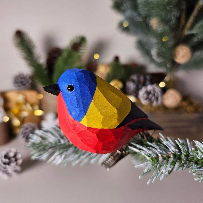 Handcrafted Clip-On Bird Ornaments for Christmas Trees