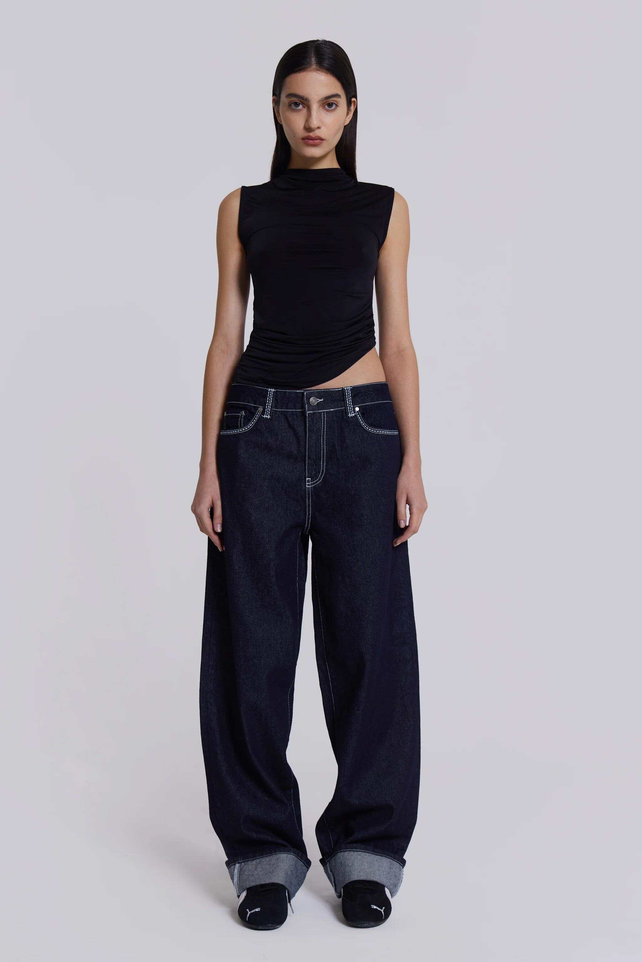Sonic Embroidered Baggy Jeans