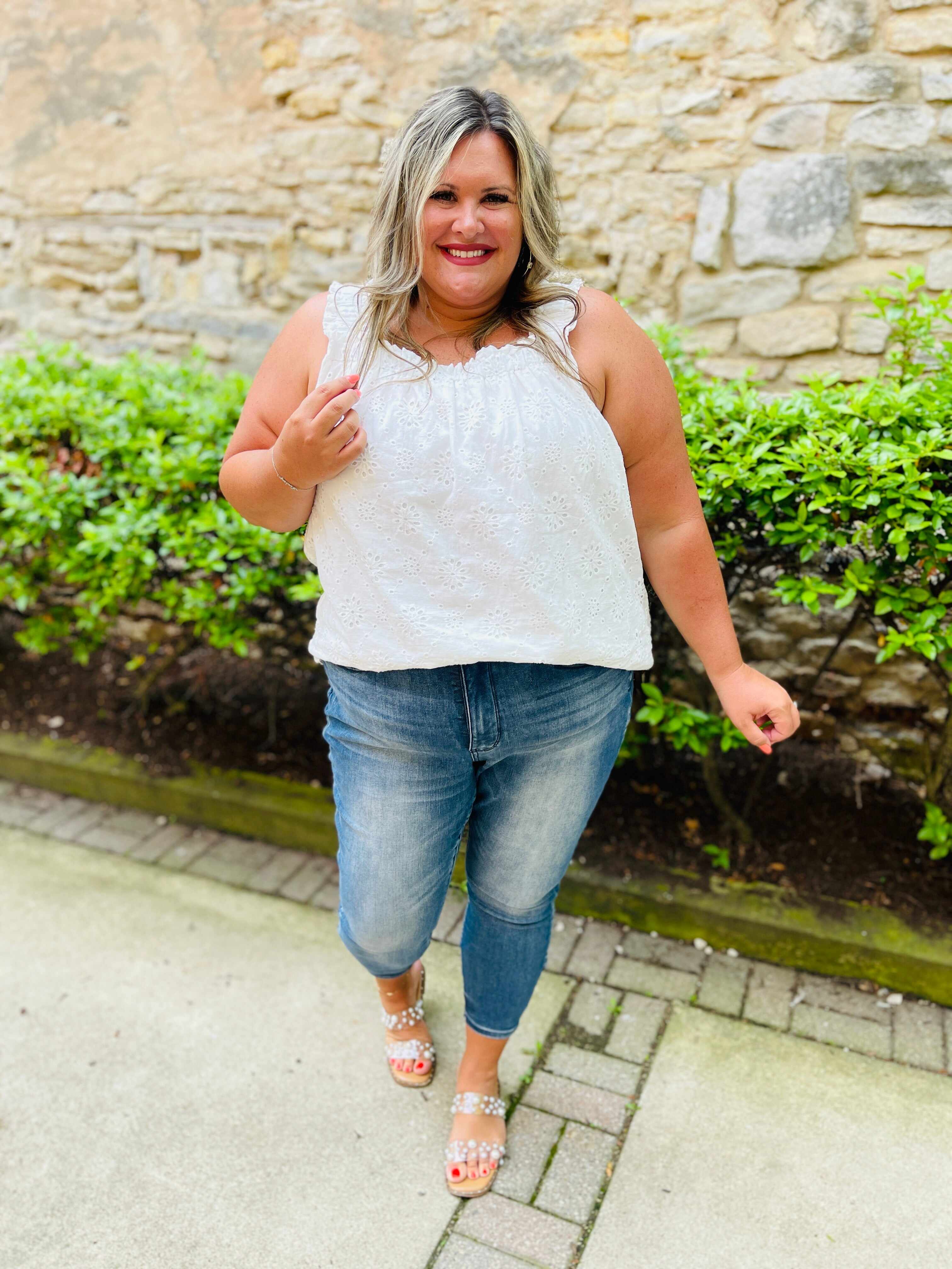 Tummy Control Skinny Jeans in Reg/Curvy Total Infatuation Restock
