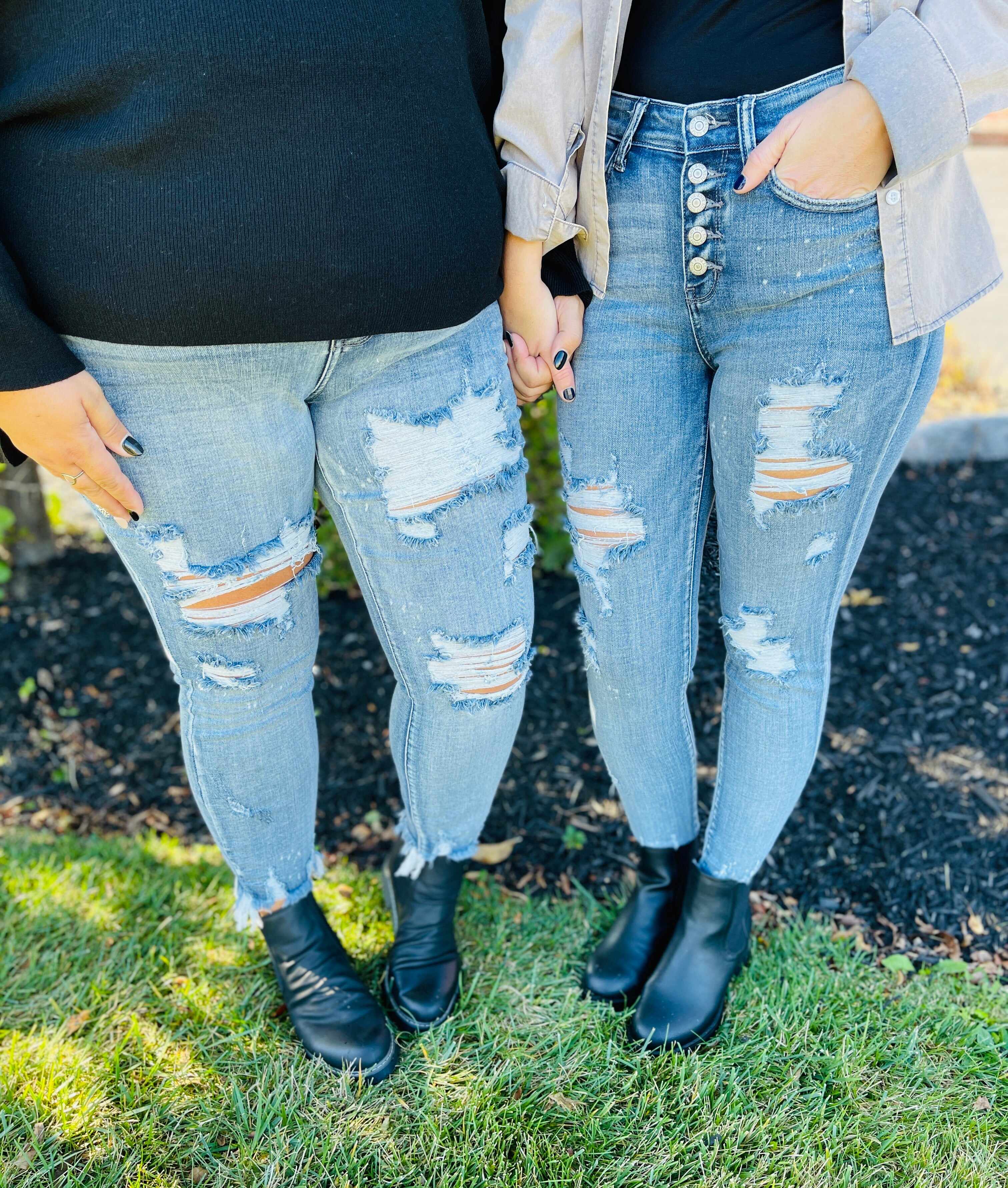 RESTOCK PLUS/REG Not A Basic Bleach Splatter Button Fly Skinny Jeans