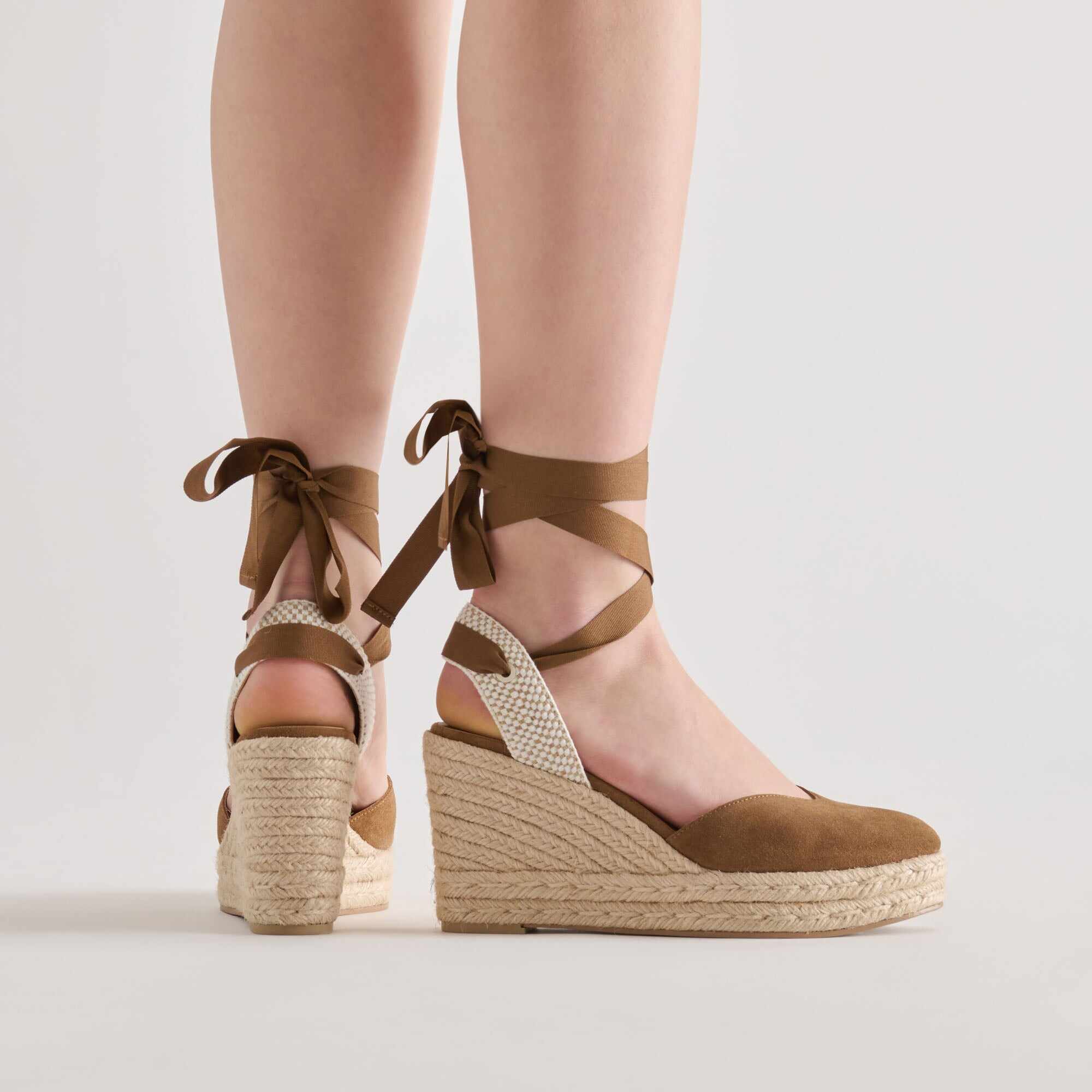 NOURA WEDGES LT BROWN SUEDE