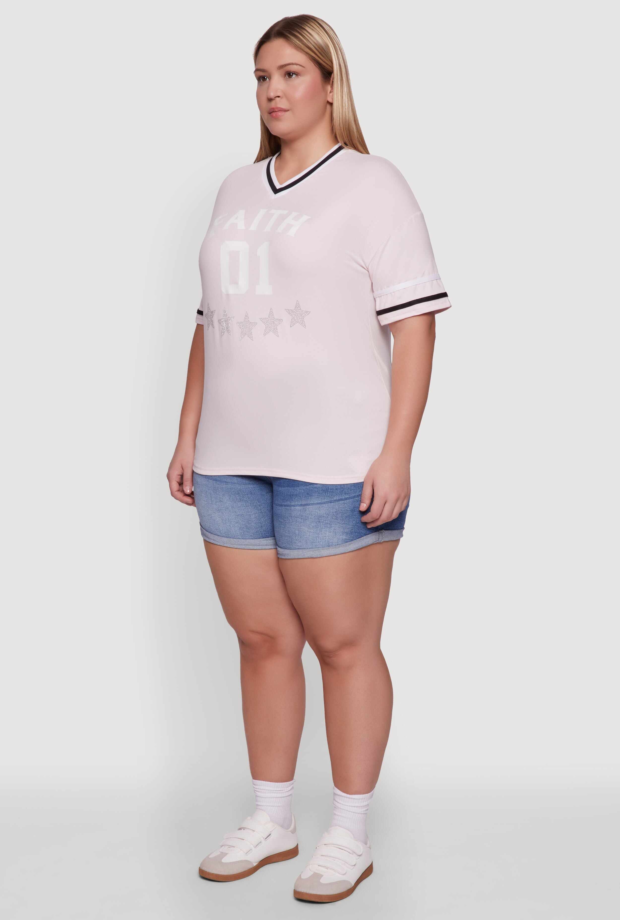 Plus Size Rhinestone Star Faith Graphic T-Shirt