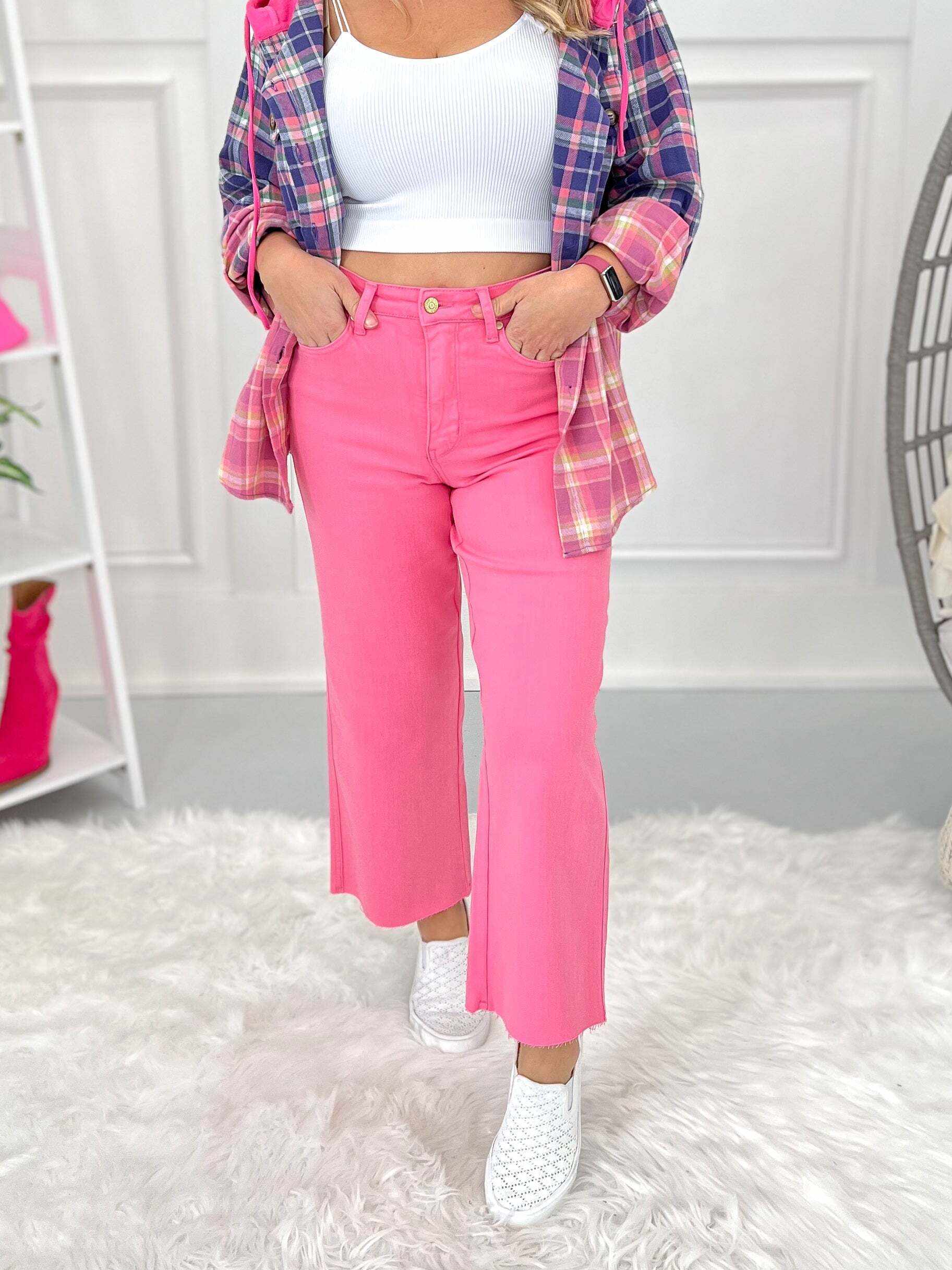 Christmas - Pink Dyed Tummy Control Cropped Wide Jeans - Final Sale