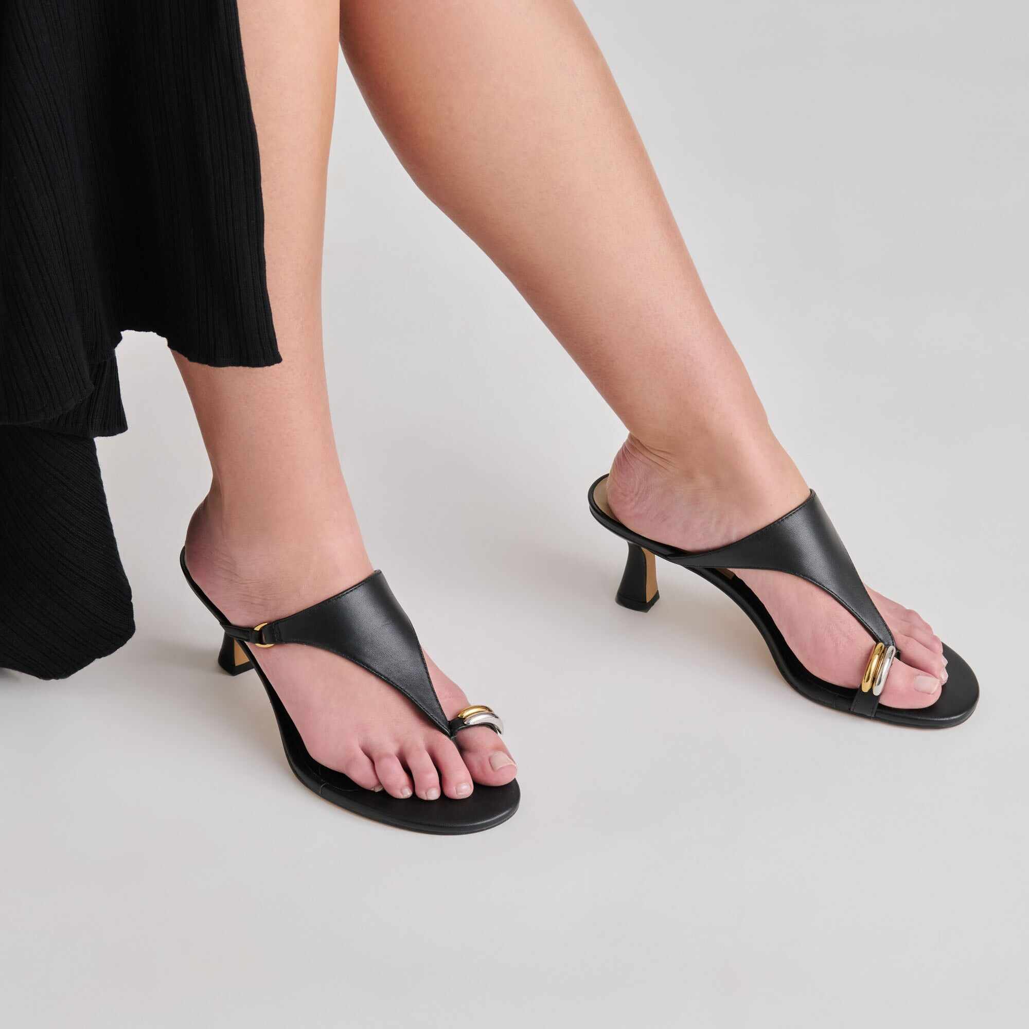 DERREL HEELS BLACK LEATHER