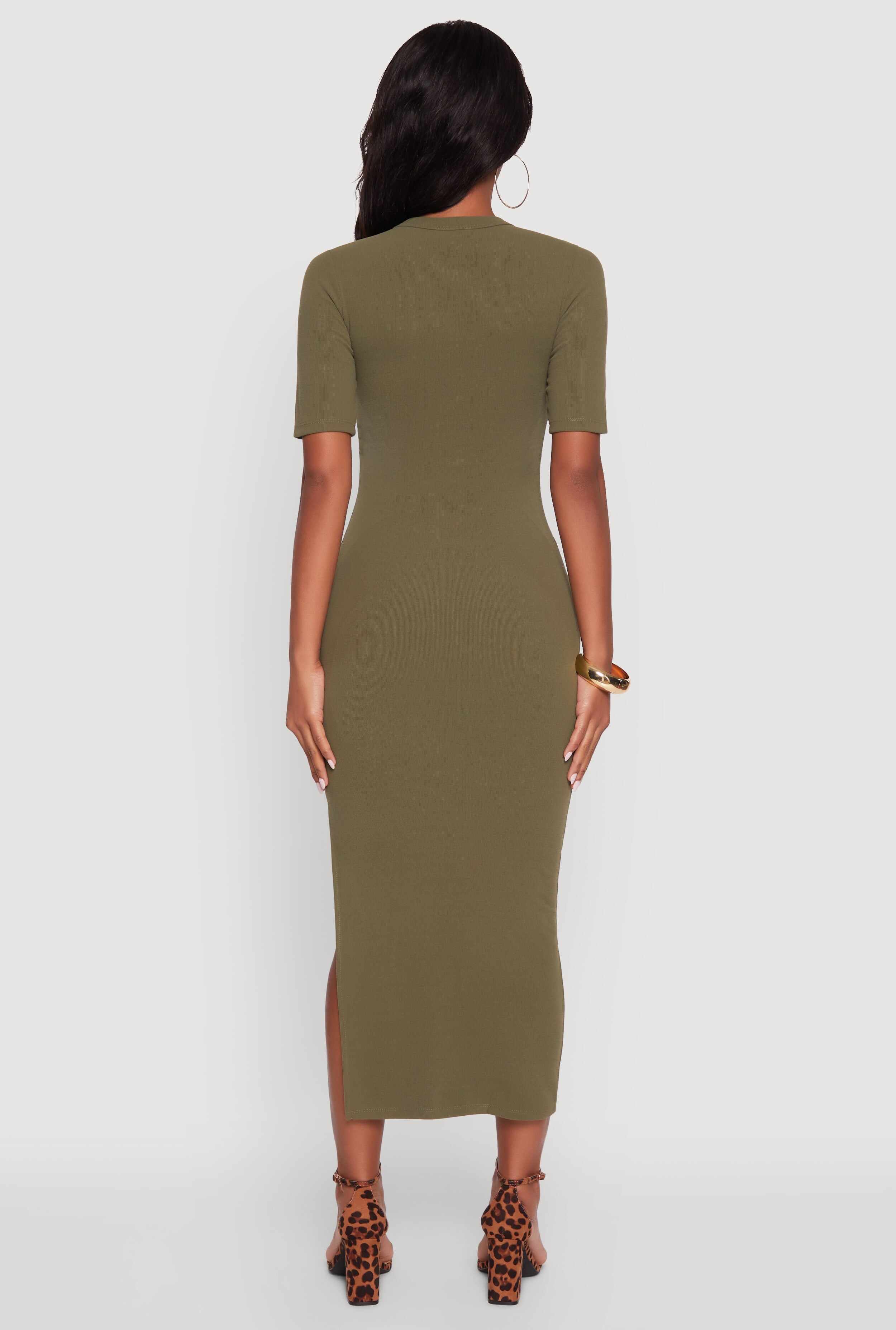 Ribbed Knit Side Ruch Side Slit Midi Dress