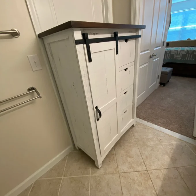 Sliding wardrobe