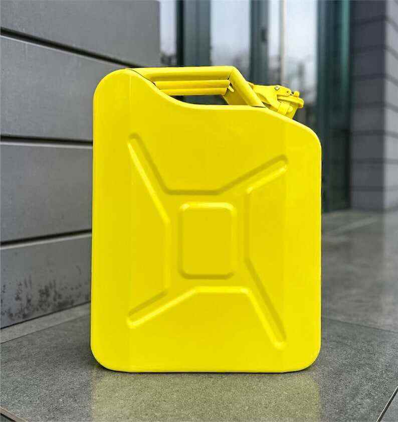 20 L Yellow Jerry Can Mini Bar, Metal Mini Bar With Wood Inside With Picnic Set, Custom Fuel Bar, Canister Bar Jerry Can, Gift For Him