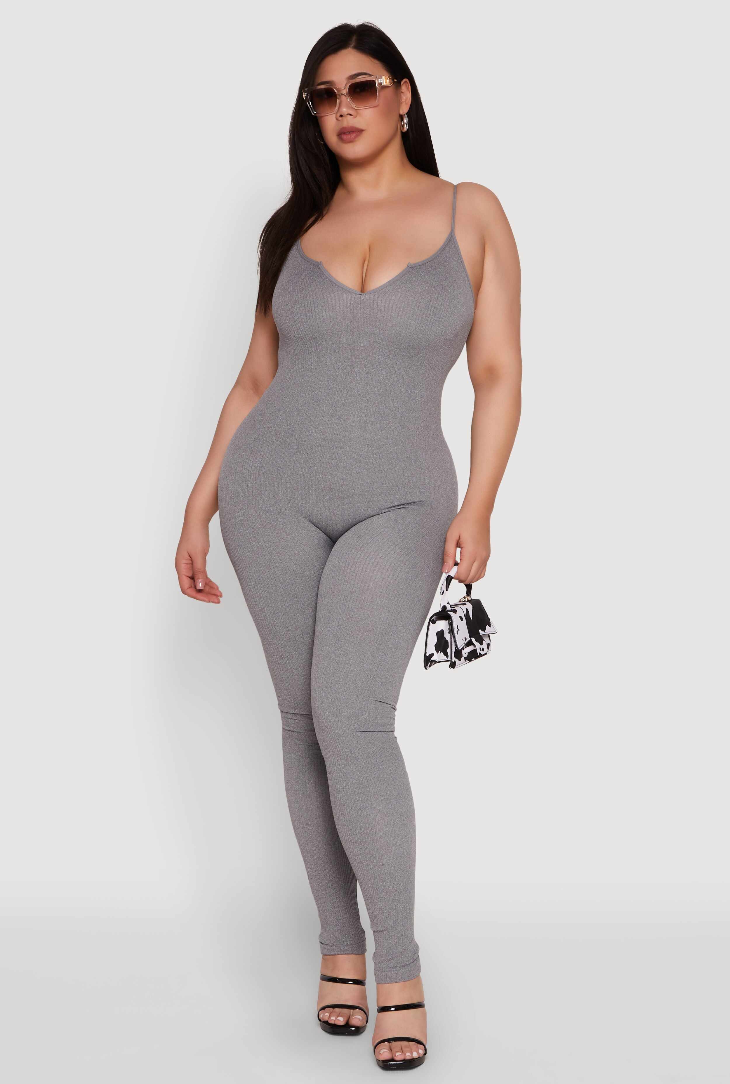 Plus Size Ribbed Knit Sleeveless Jumpsuit with Notch Neck