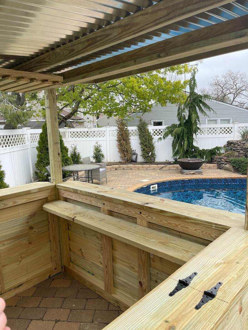 BarsToYardsUS - Shiplap model ( outdoor bar, patio, outdoor bar, backyard fun, beer, alcohol games, sports bar, summer, home bar, chill