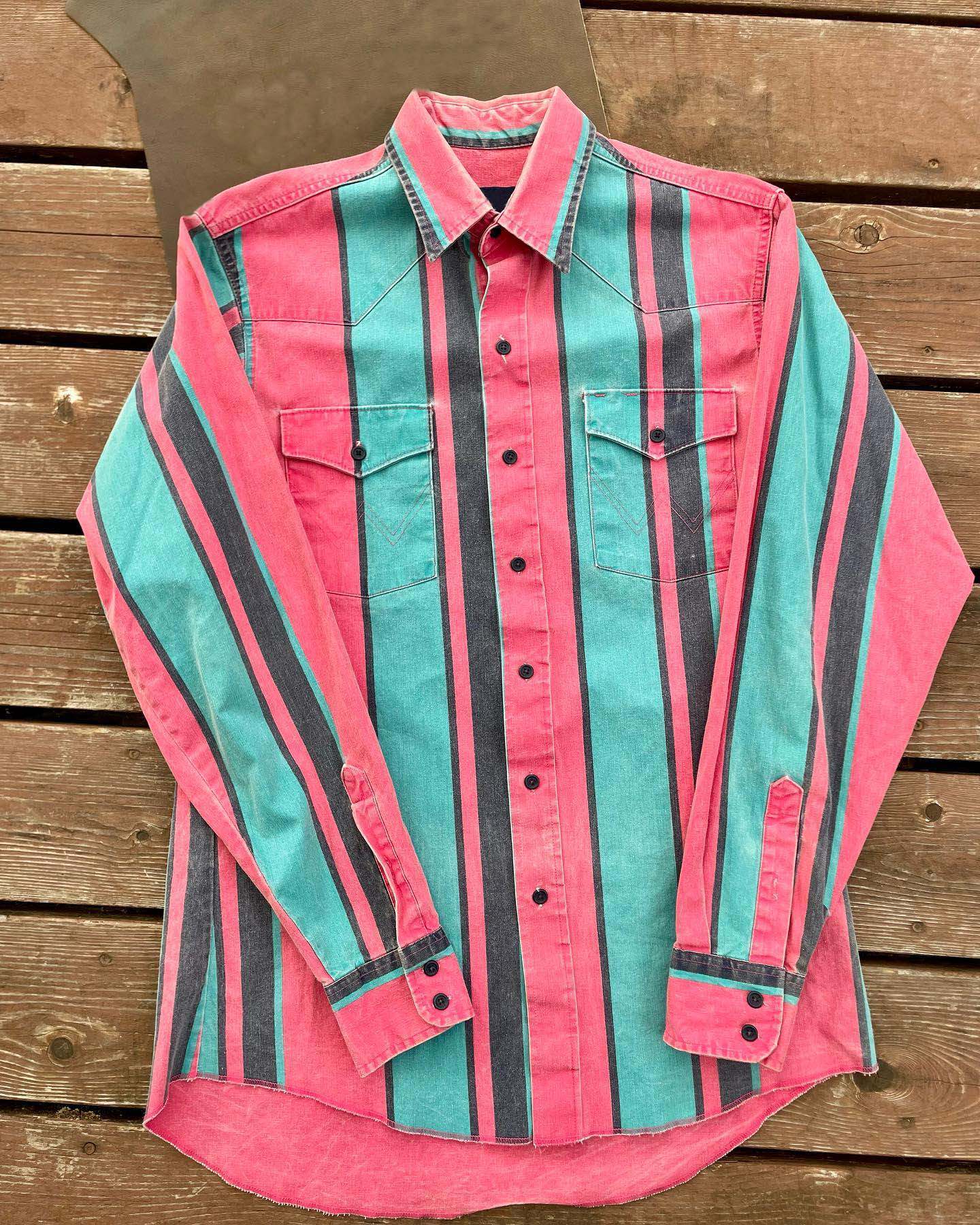 Men's Fashion Western Red Green Striped Long Sleeve Shirt