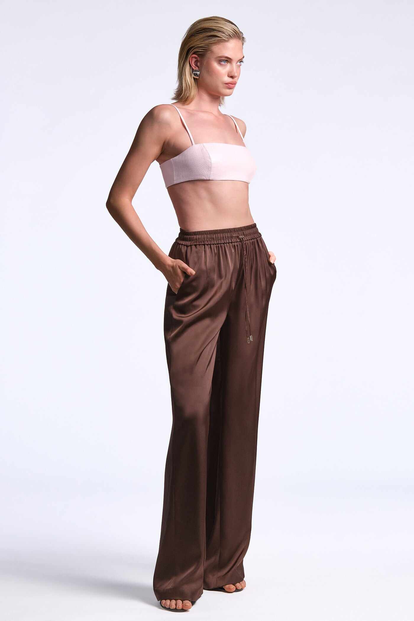 Amara Pant