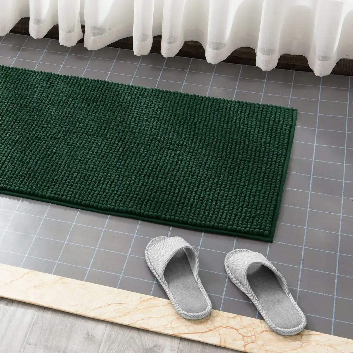 Subrtex Luxury Chenille Bath Rugs Soft Bathroom Mats