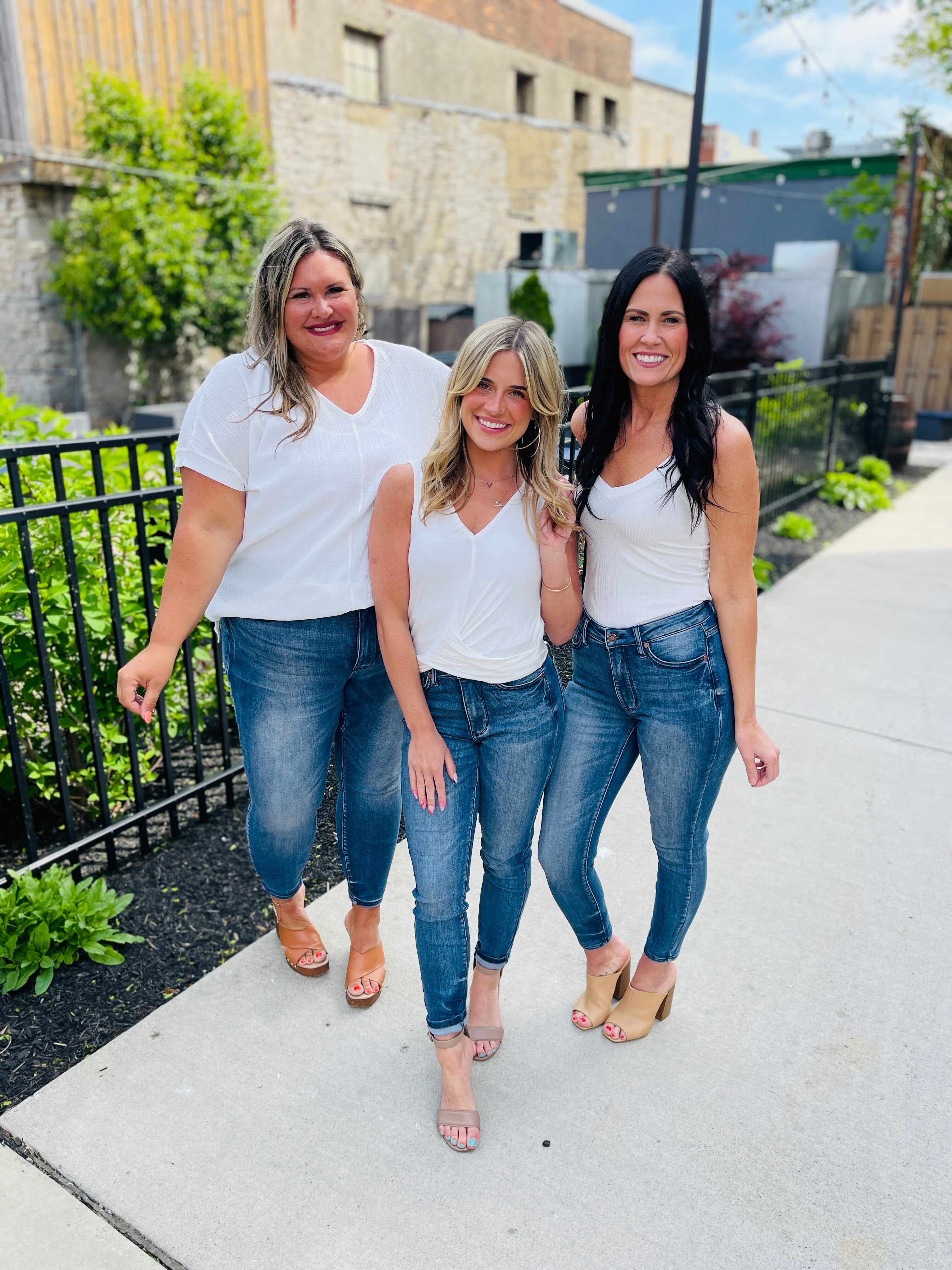 Tummy Control Skinny Jeans in Reg/Curvy Total Infatuation Restock