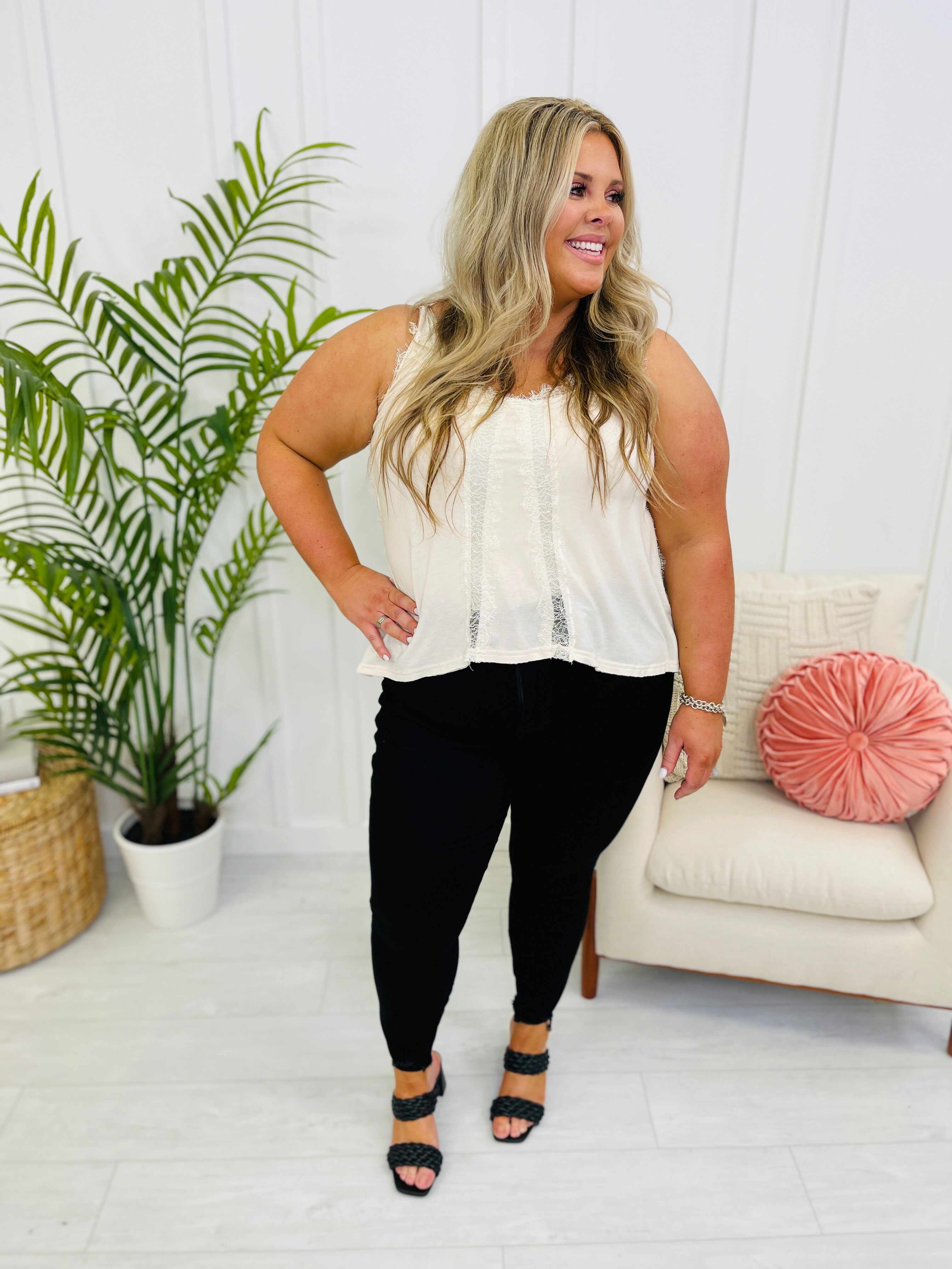 MARKDOWNS! Tummy Control Black Skinny Jeans in Reg/Curvy Fifth Restock!