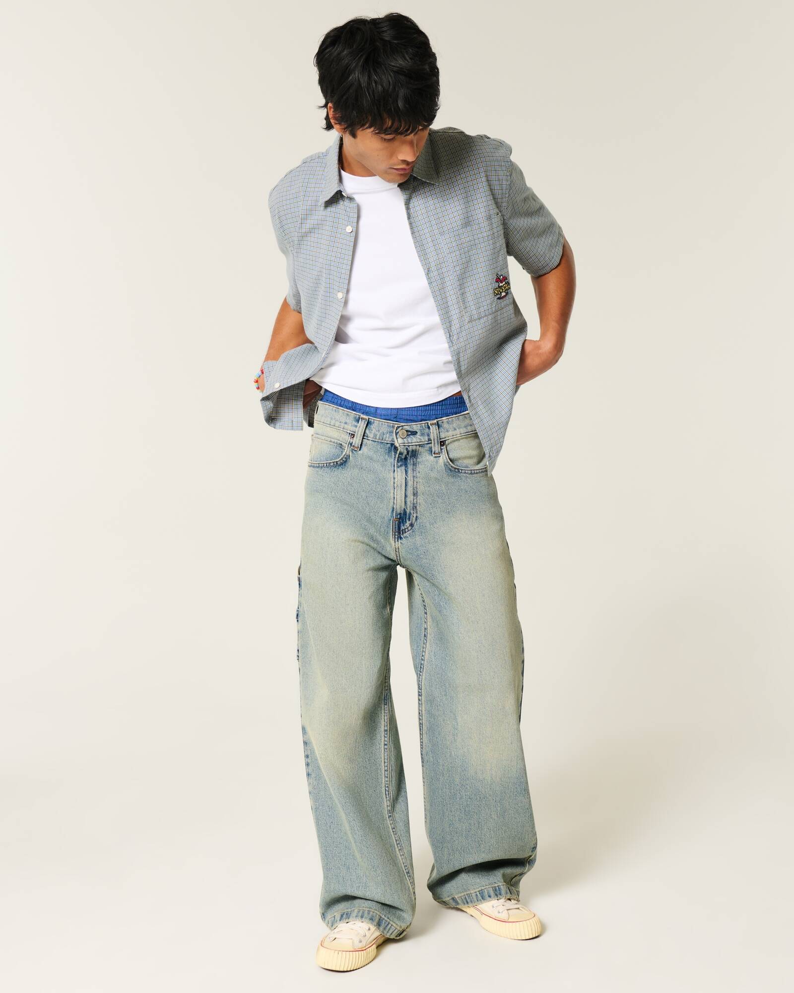 Medium Wash Super Baggy Jeans