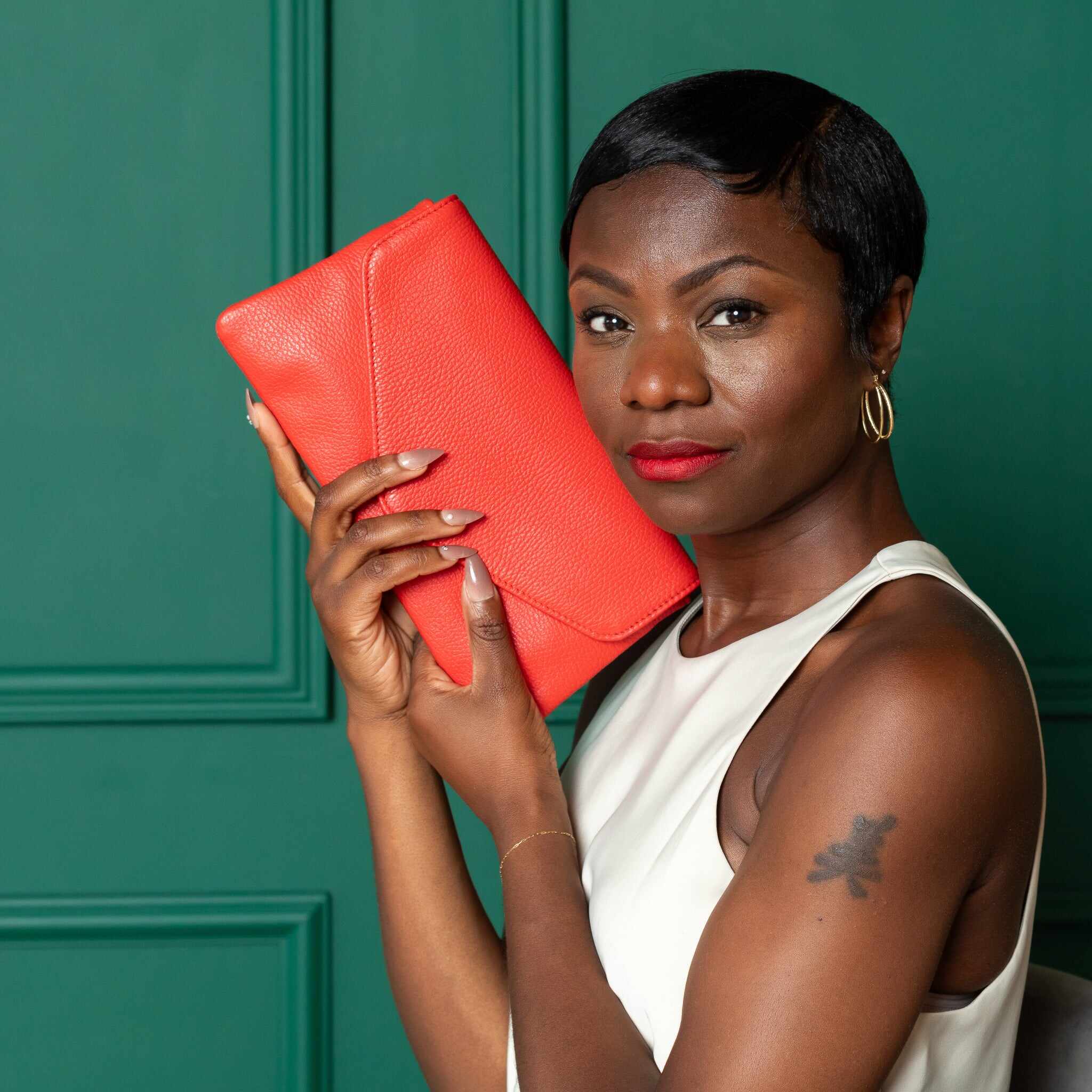 Comodo Envelope Clutch