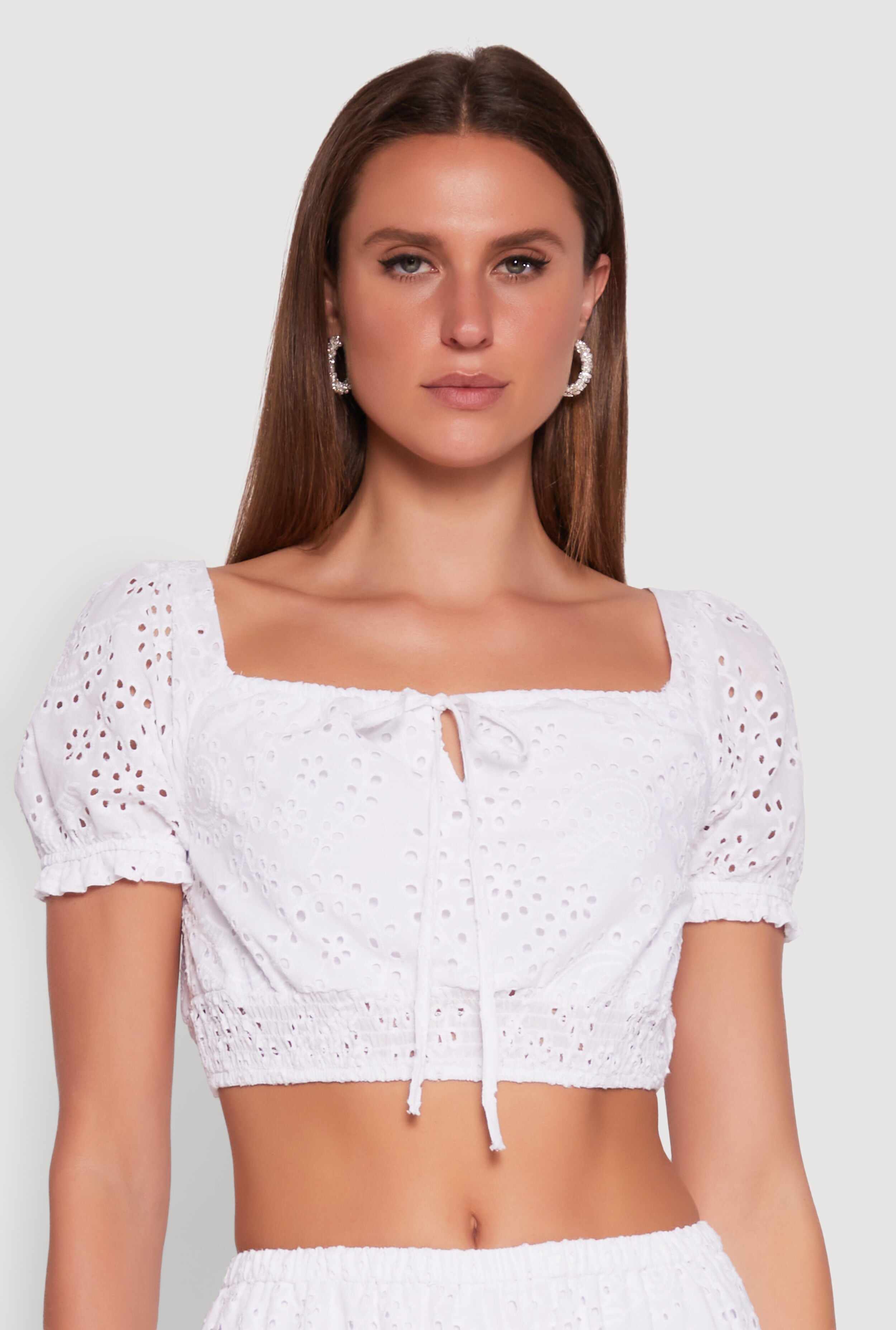 Chic Eyelet Puff Sleeve Crop Top