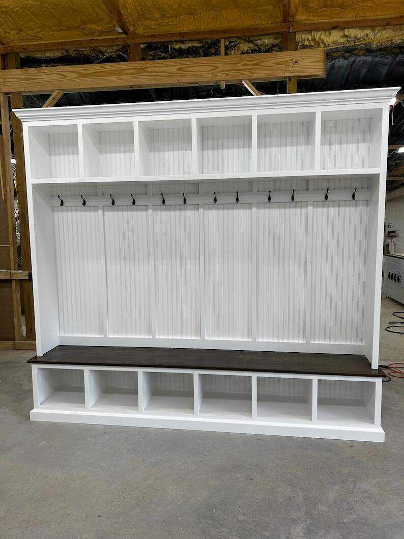 PENNSYLVANIA 6 section Mudroom bench with storage