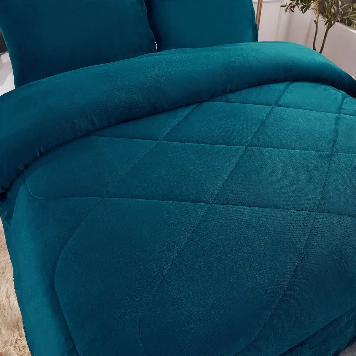 Fleece/ Sherpa Down Alternative 3-piece Comforter Set
