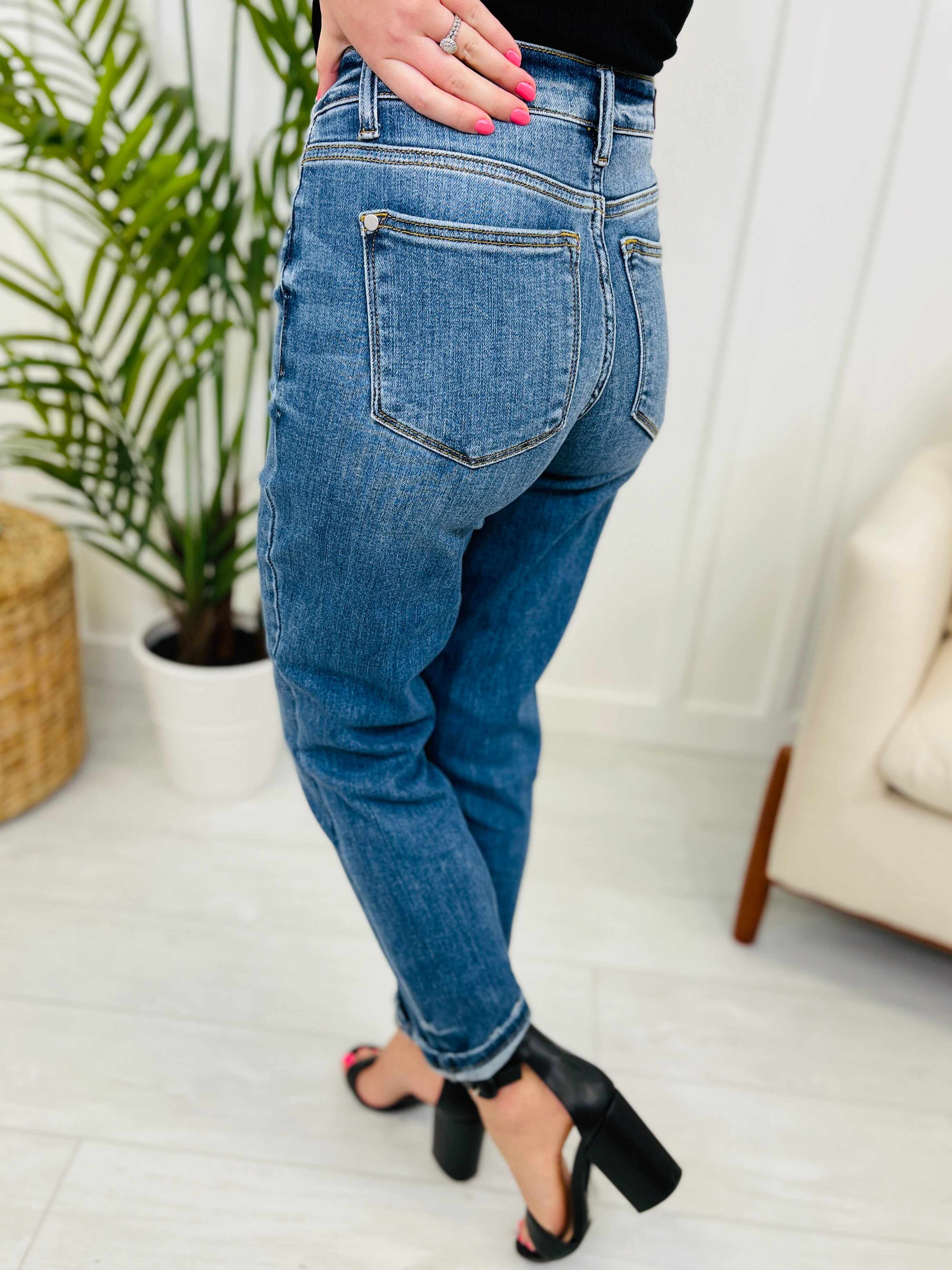 RESTOCK!  Plus/Reg Your Favorite Boyfriend Jeans