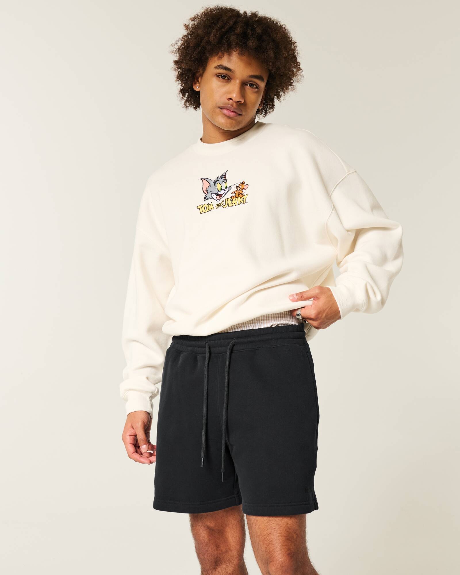 Mid-Thigh Camo Loose Fleece Shorts