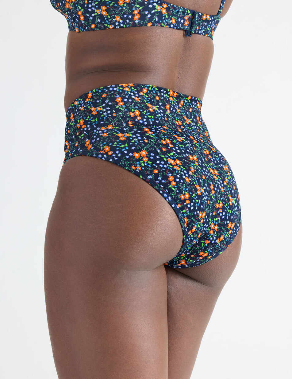 Leakproof Sculpt High Rise High Cut Swim Bottom