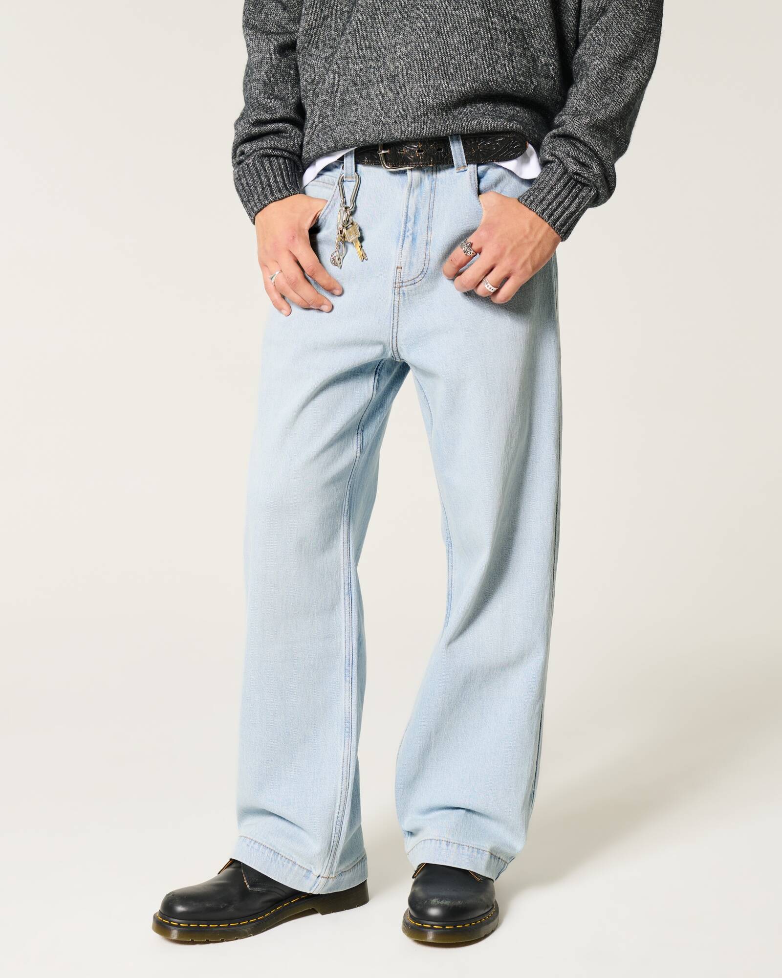 Medium Wash Super Baggy Jeans