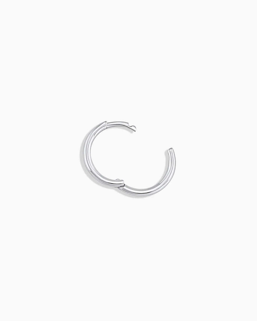 14k White Gold Classic Single Huggie