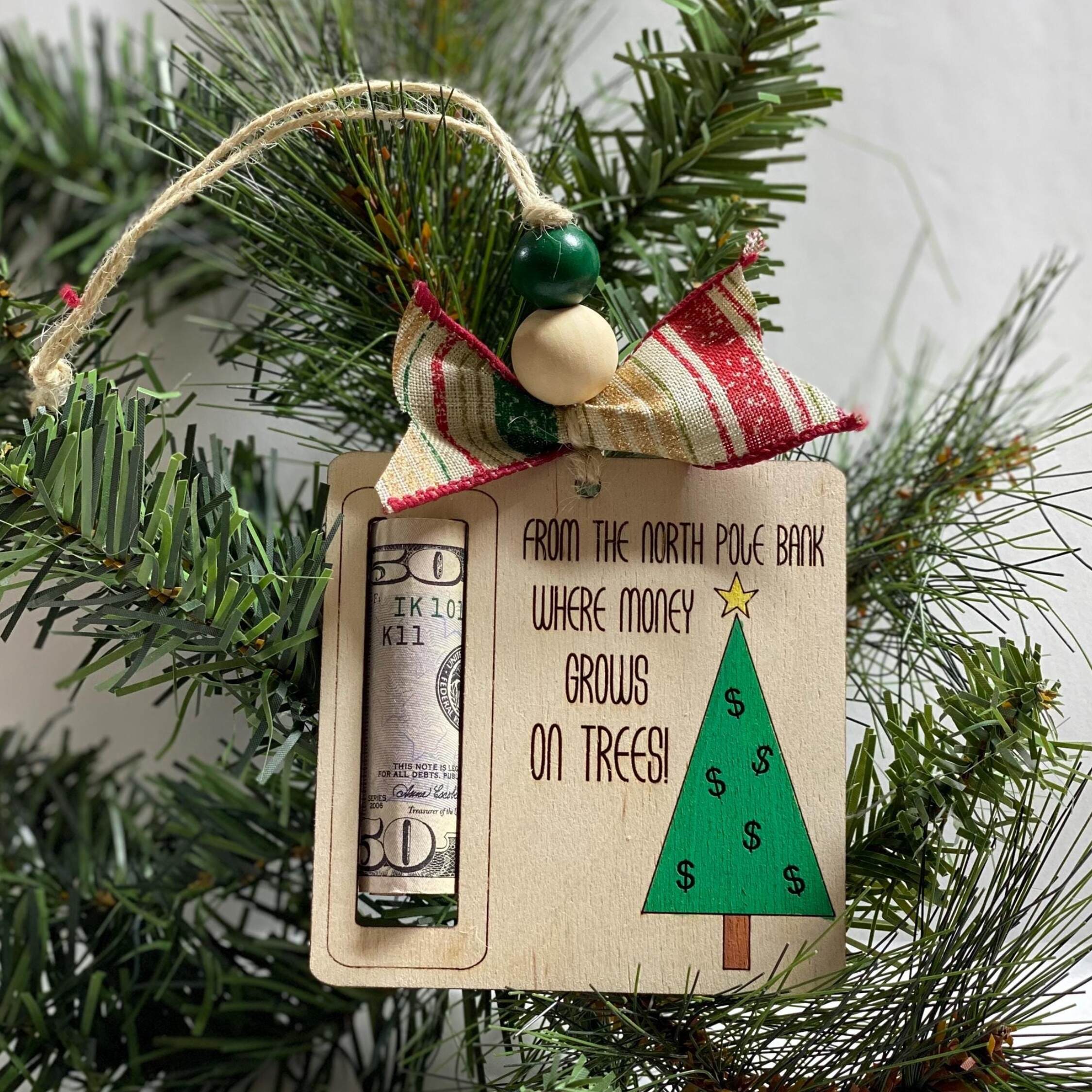 🎅Christmas Wooden Money Holder Gift