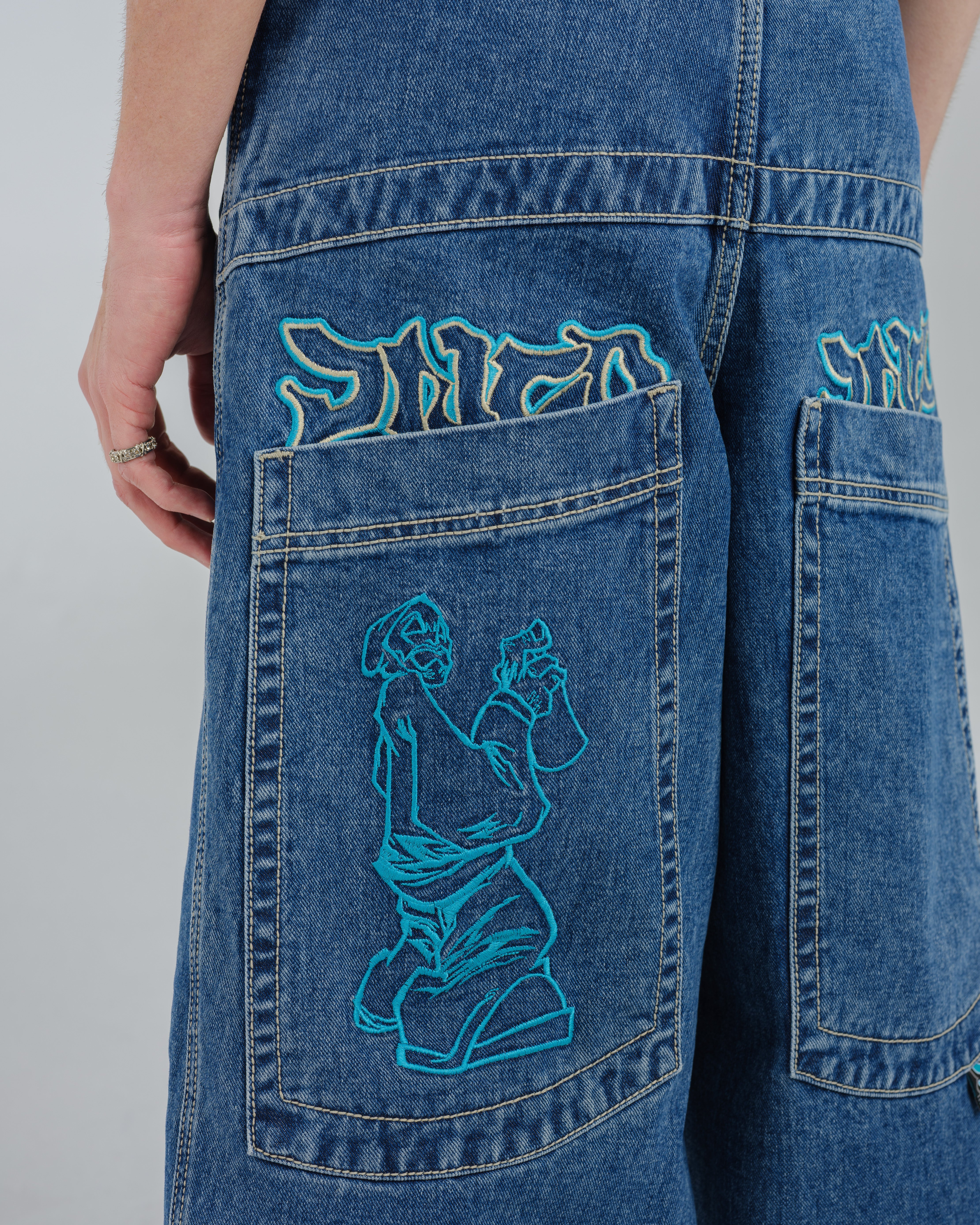 Artistical Uprising. 26