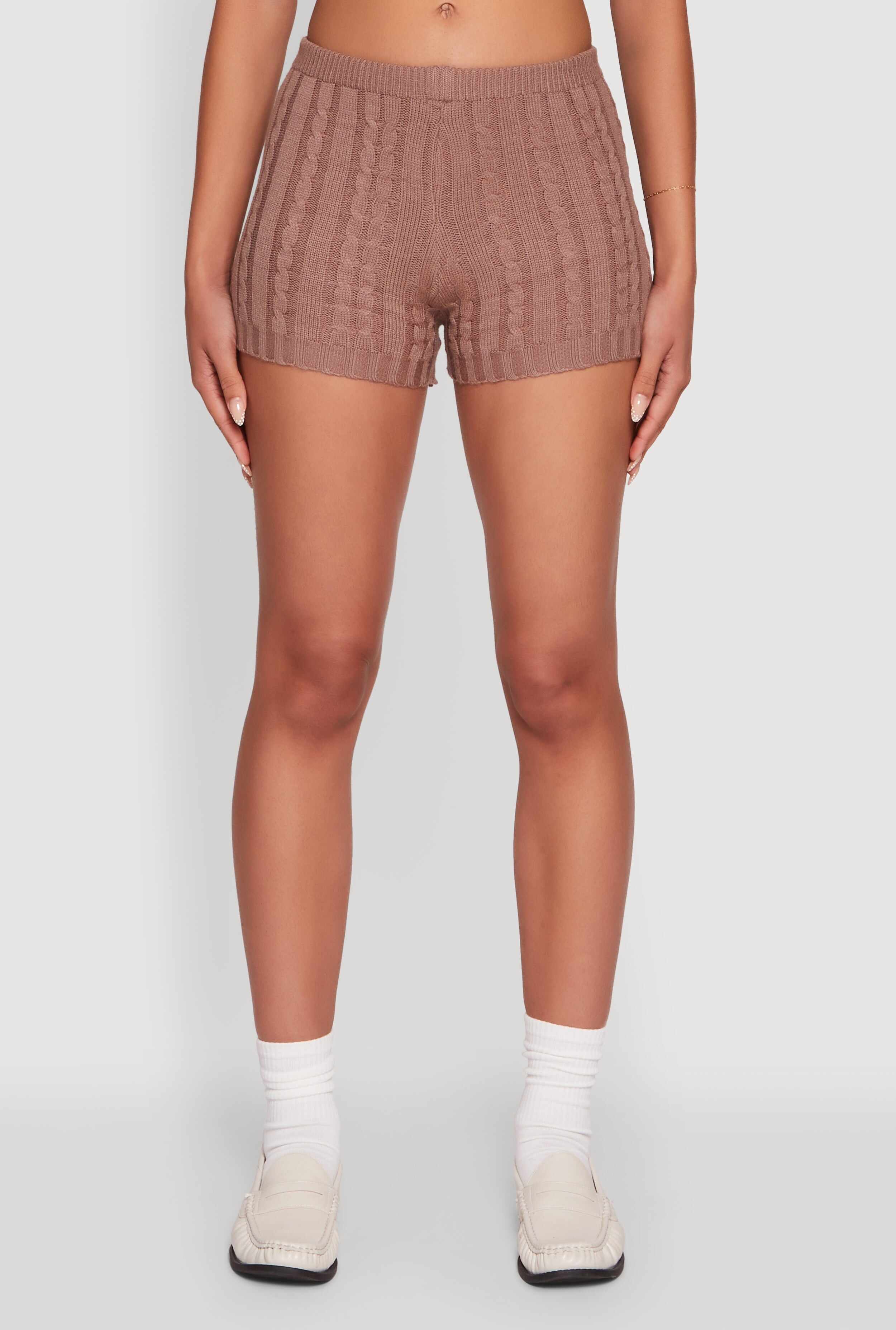 Mid Rise Cable Knit Shorts
