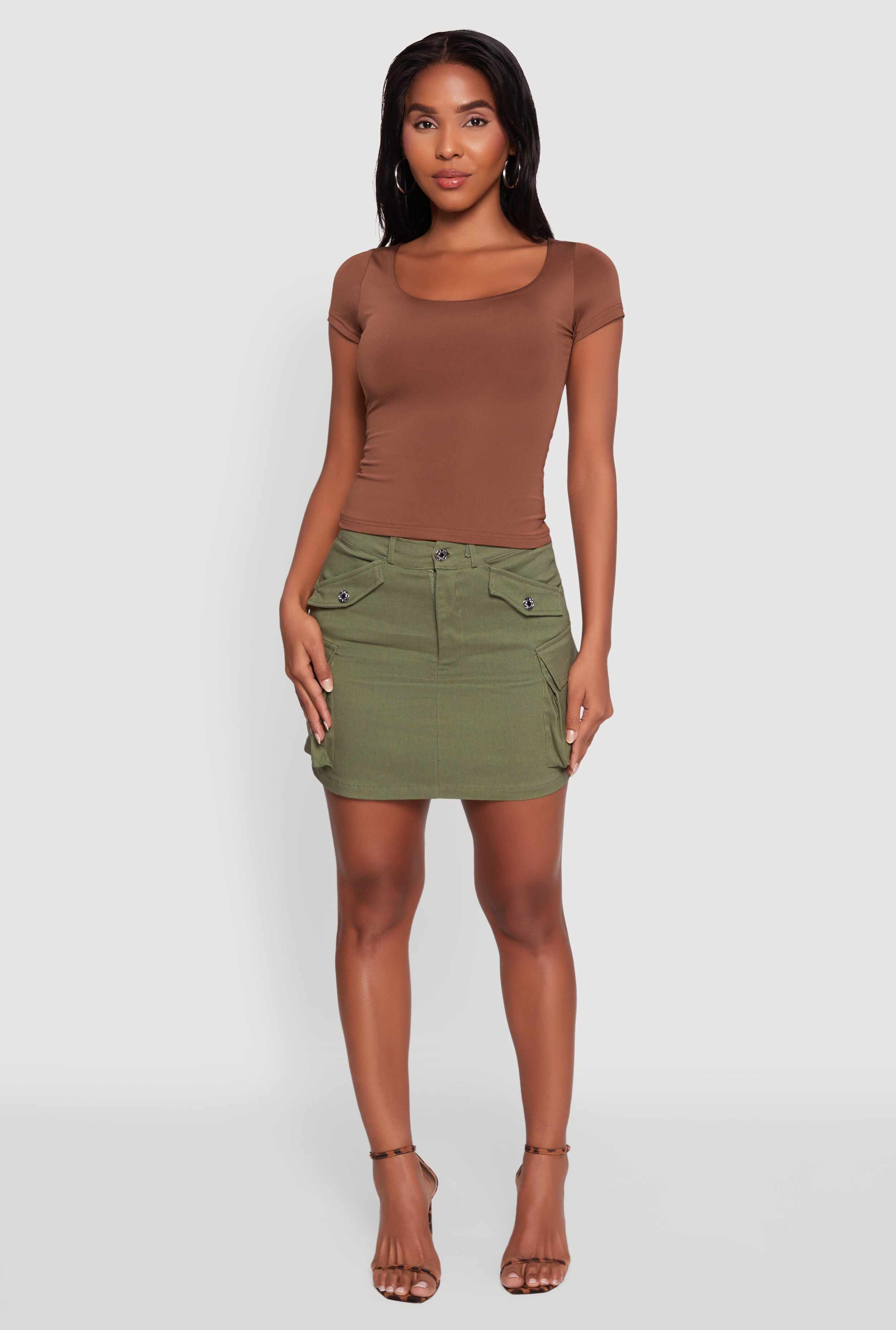 Daisy Classic Fit Scoop Neck Short Sleeve T-Shirt