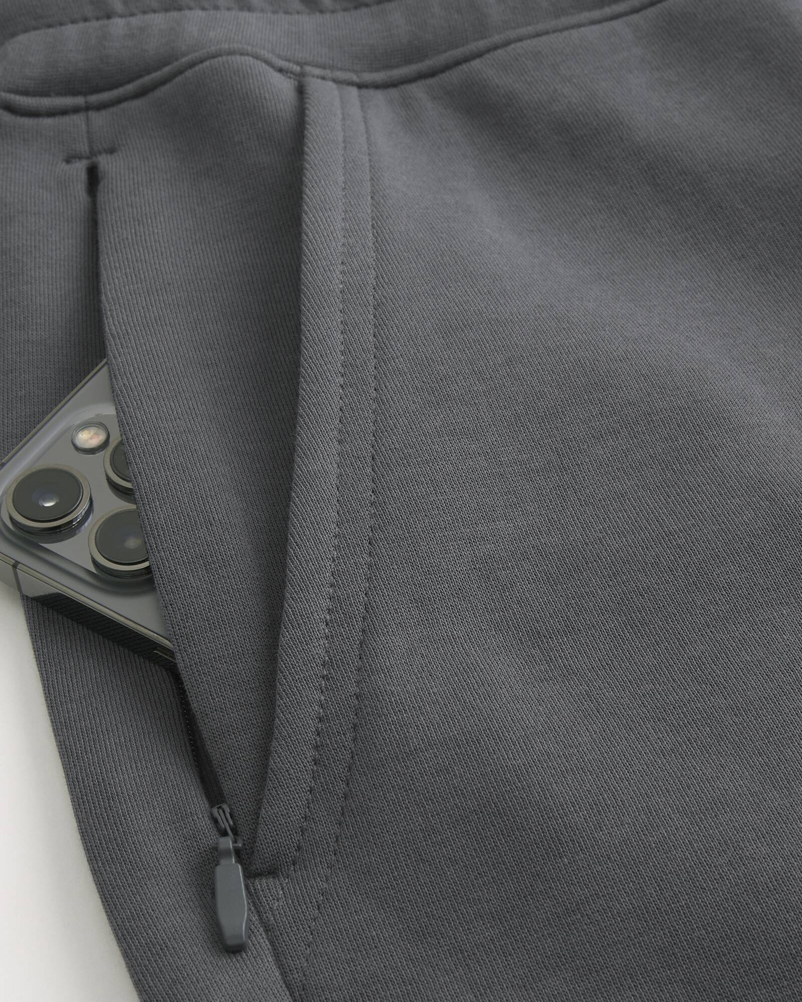 Relaxed Cooling Sweatpants