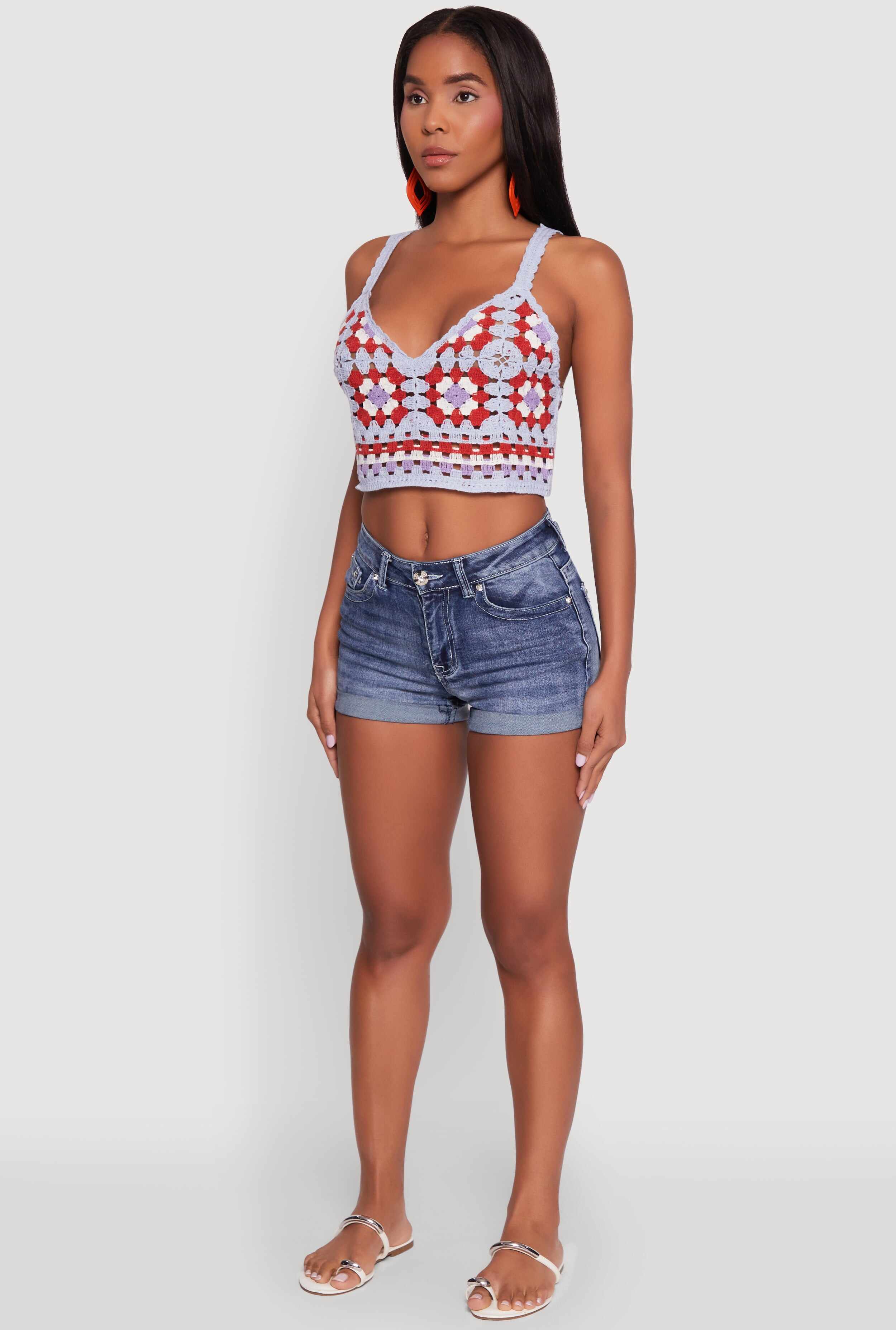 Trendy Color Blocked V-Neck  Crochet Crop Top
