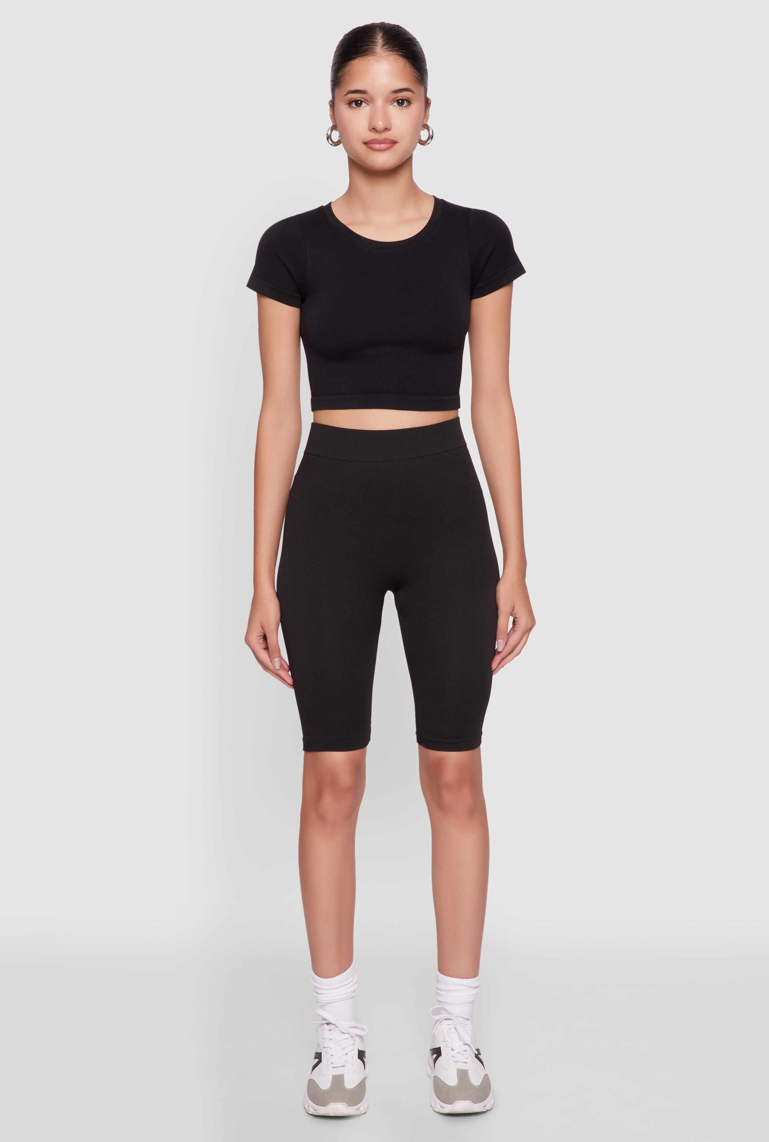Seamless Crew Neck Cropped Top
